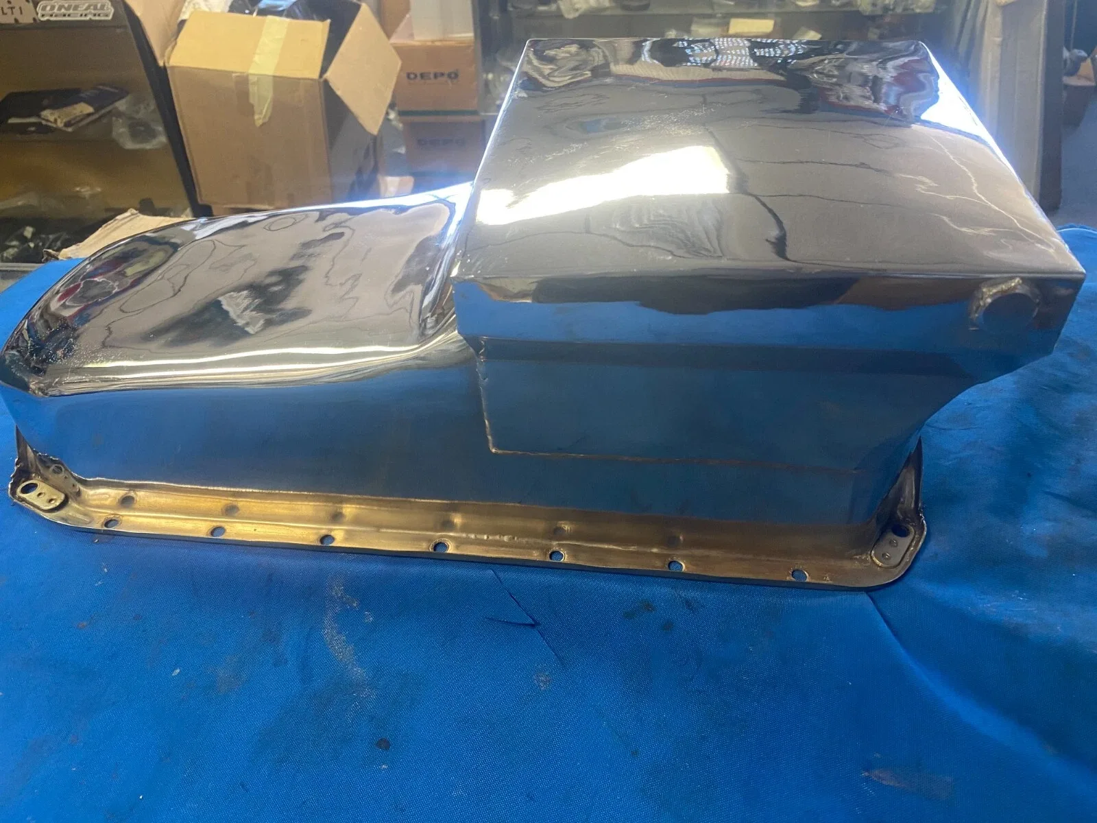 66167 55-79 GM  7 quart small block oil pan image 3