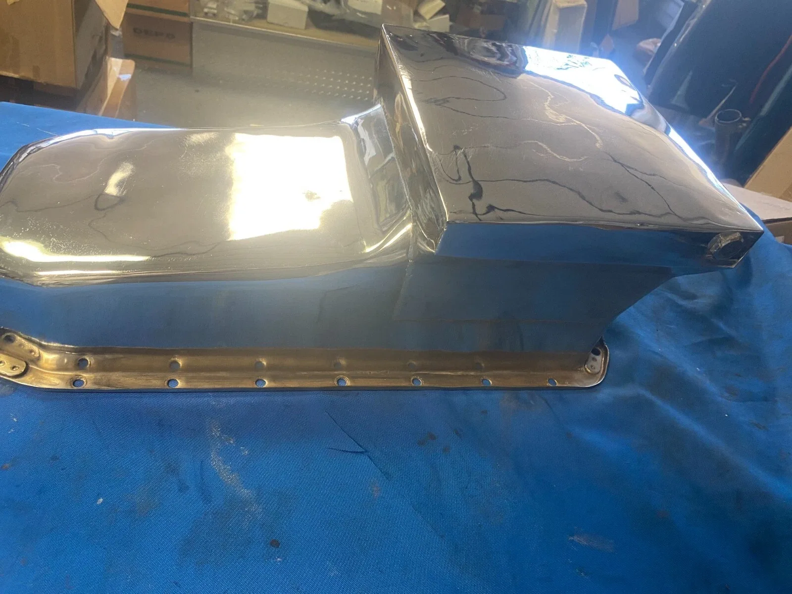 66167 55-79 GM  7 quart small block oil pan