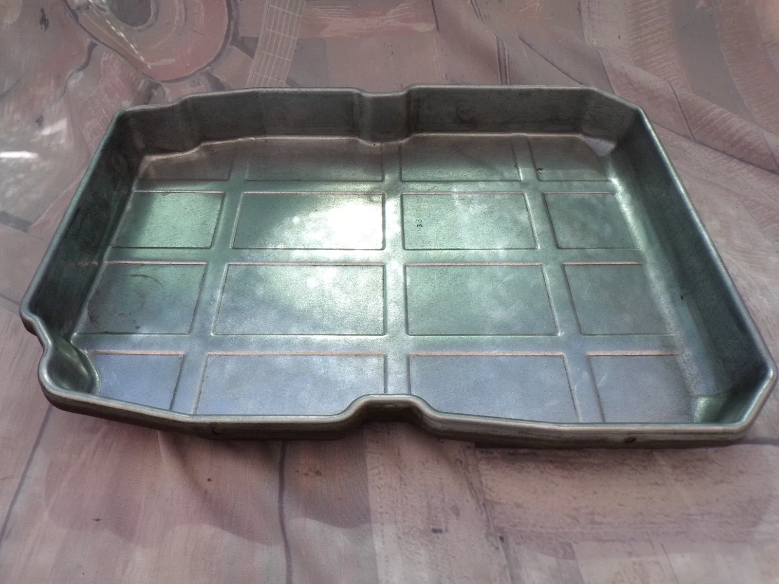 2008-2010 DODGE CHALLENGER 3.5L TRANSMISSION OIL PAN OEM image 3