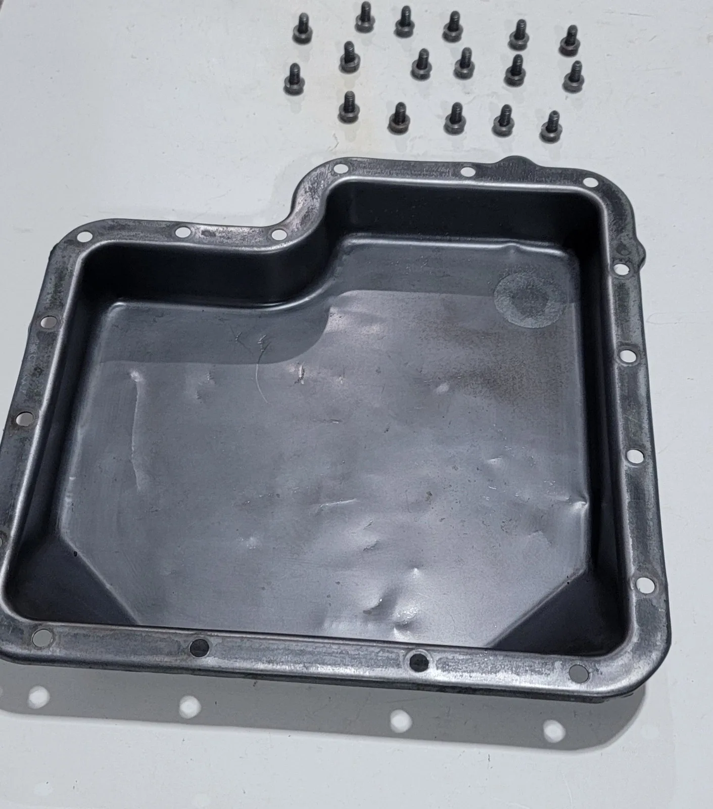 Ford C6 Transmission Oil Pan & 17 Mounting Bolts, OEM, With Rubber Gasket, USED image 2