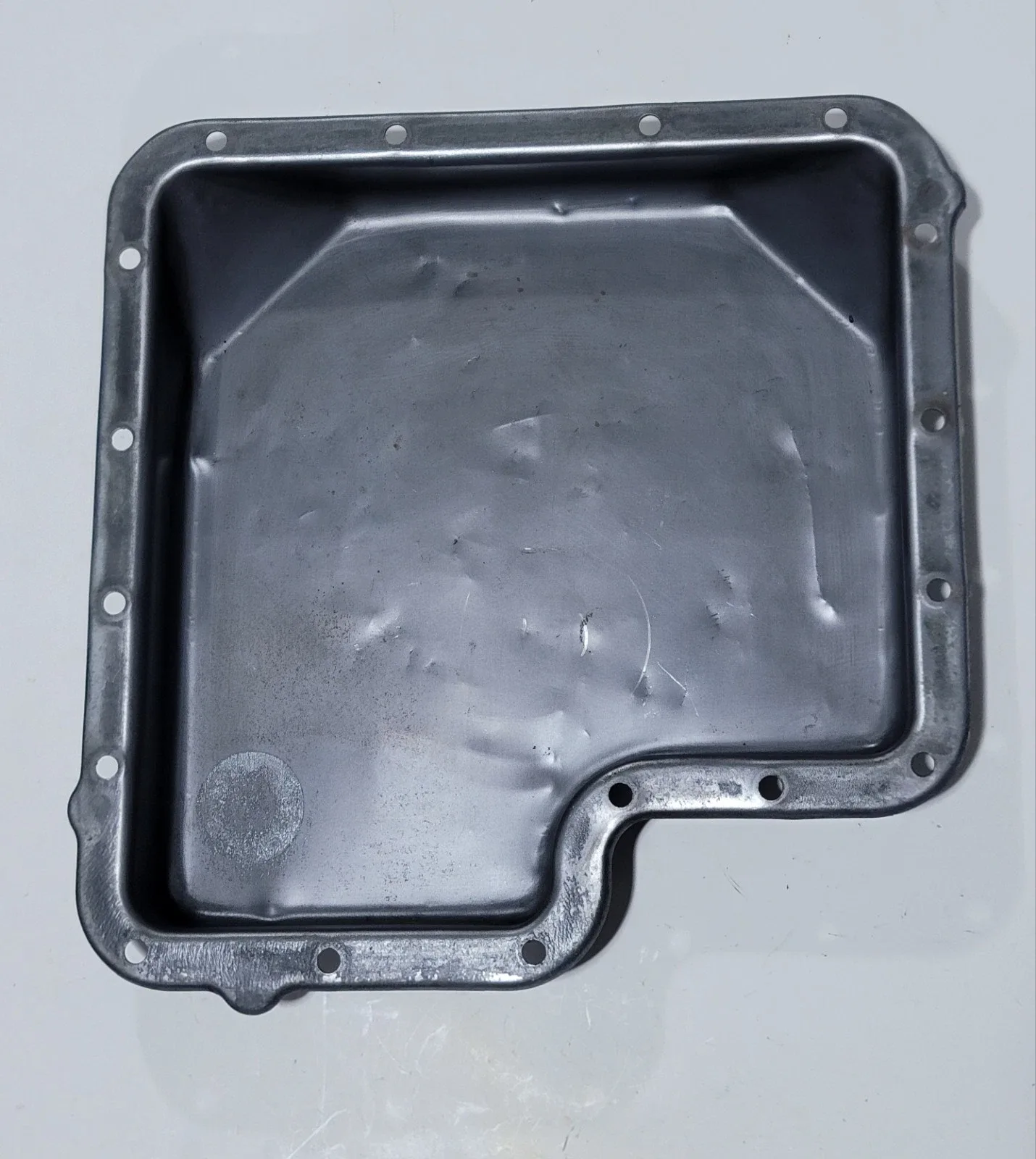 Ford C6 Transmission Oil Pan & 17 Mounting Bolts, OEM, With Rubber Gasket, USED image 3