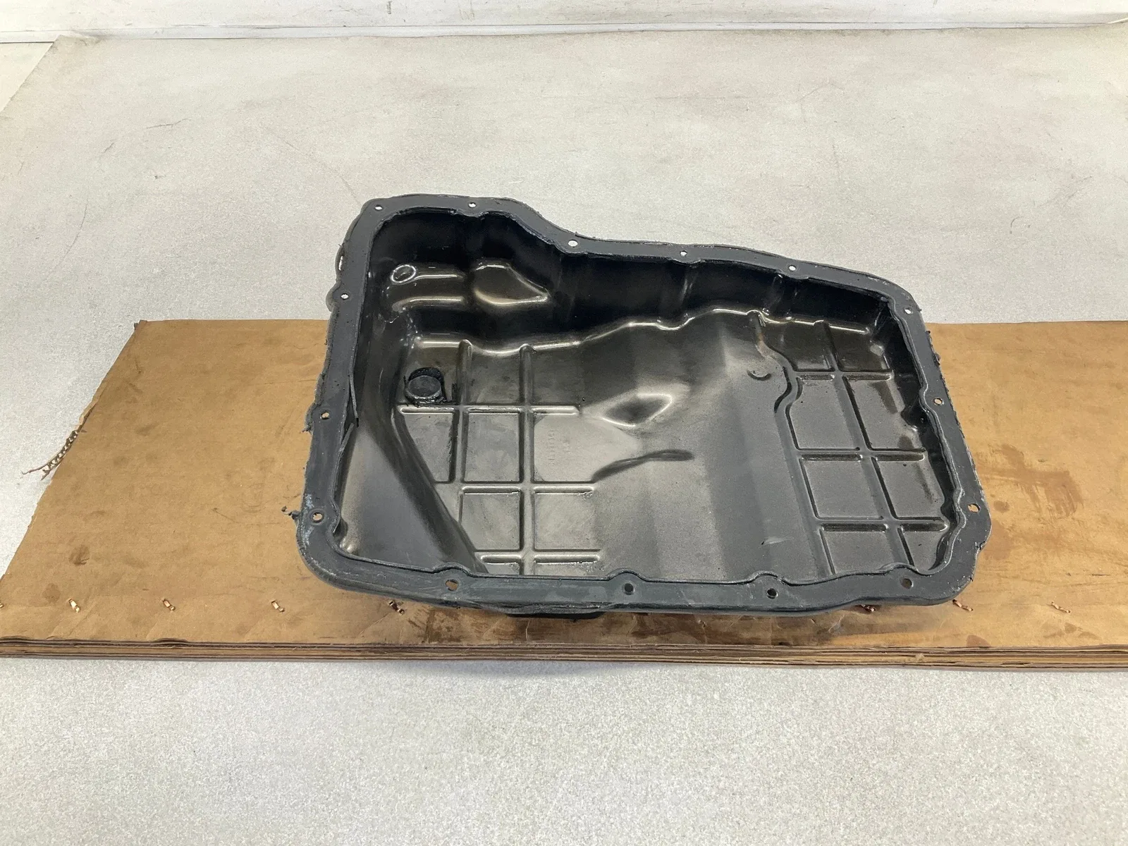 10-24 Dodge Ram 1500 2500 3500 5.7L Automatic Transmission Oil Pan OEM CM image 2