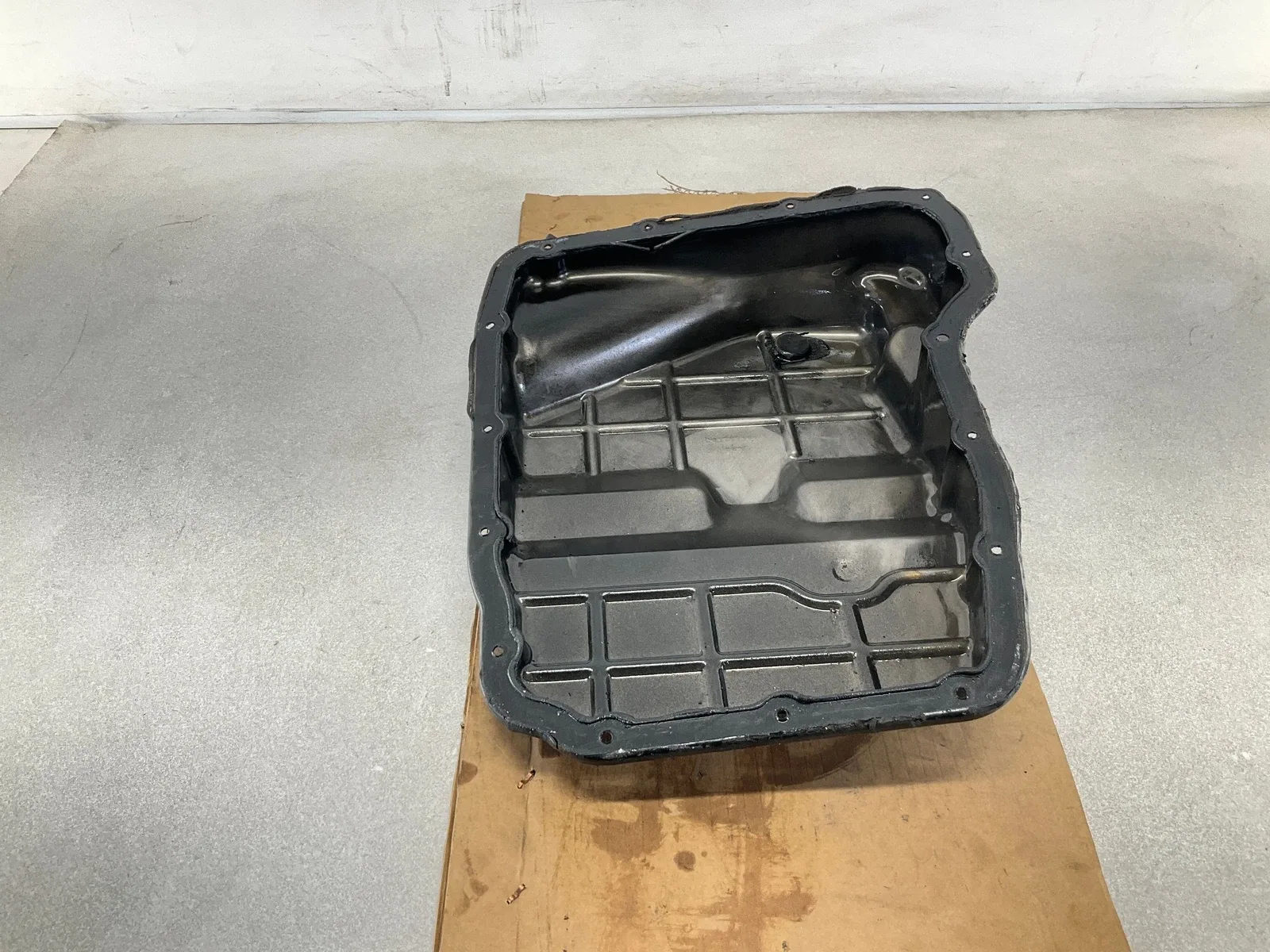 10-24 Dodge Ram 1500 2500 3500 5.7L Automatic Transmission Oil Pan OEM CM image 3
