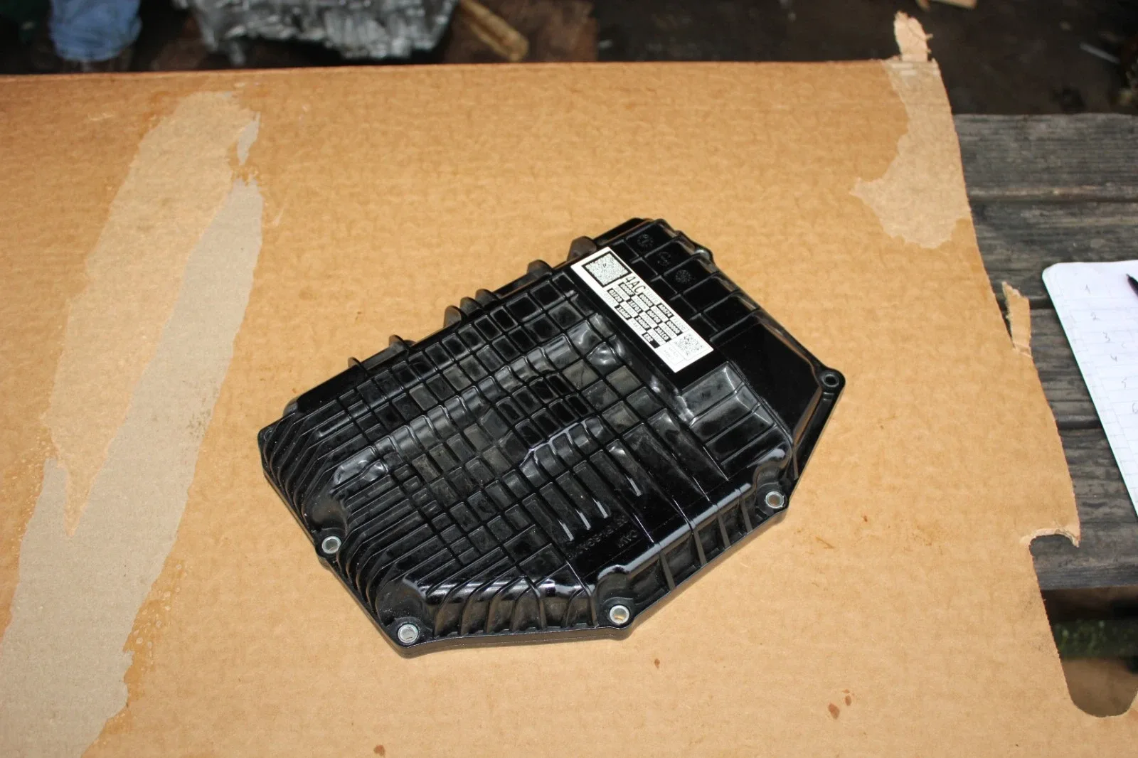 OEM Transmission Oil pan (valve cover) Toyota / Lexus Hybrid PC60 — 35151-6GA010 image 2