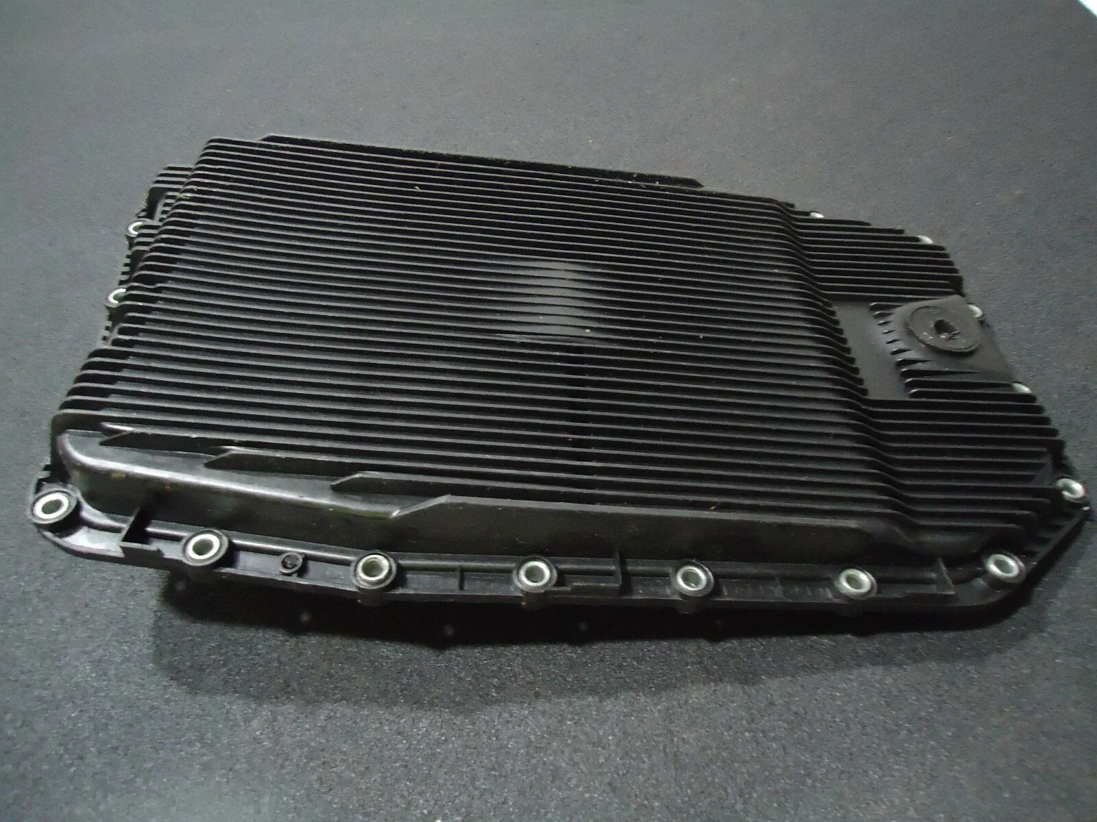 2004 JAGUAR XJ8 4.2L V8 A/T TRANSMISSION OIL PAN image 3