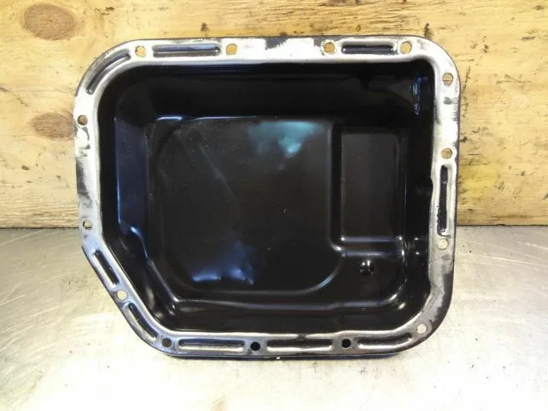 4.0L 4X4 Automatic Transmission Oil Pan for 1996 Jeep Grand Cherokee image 2