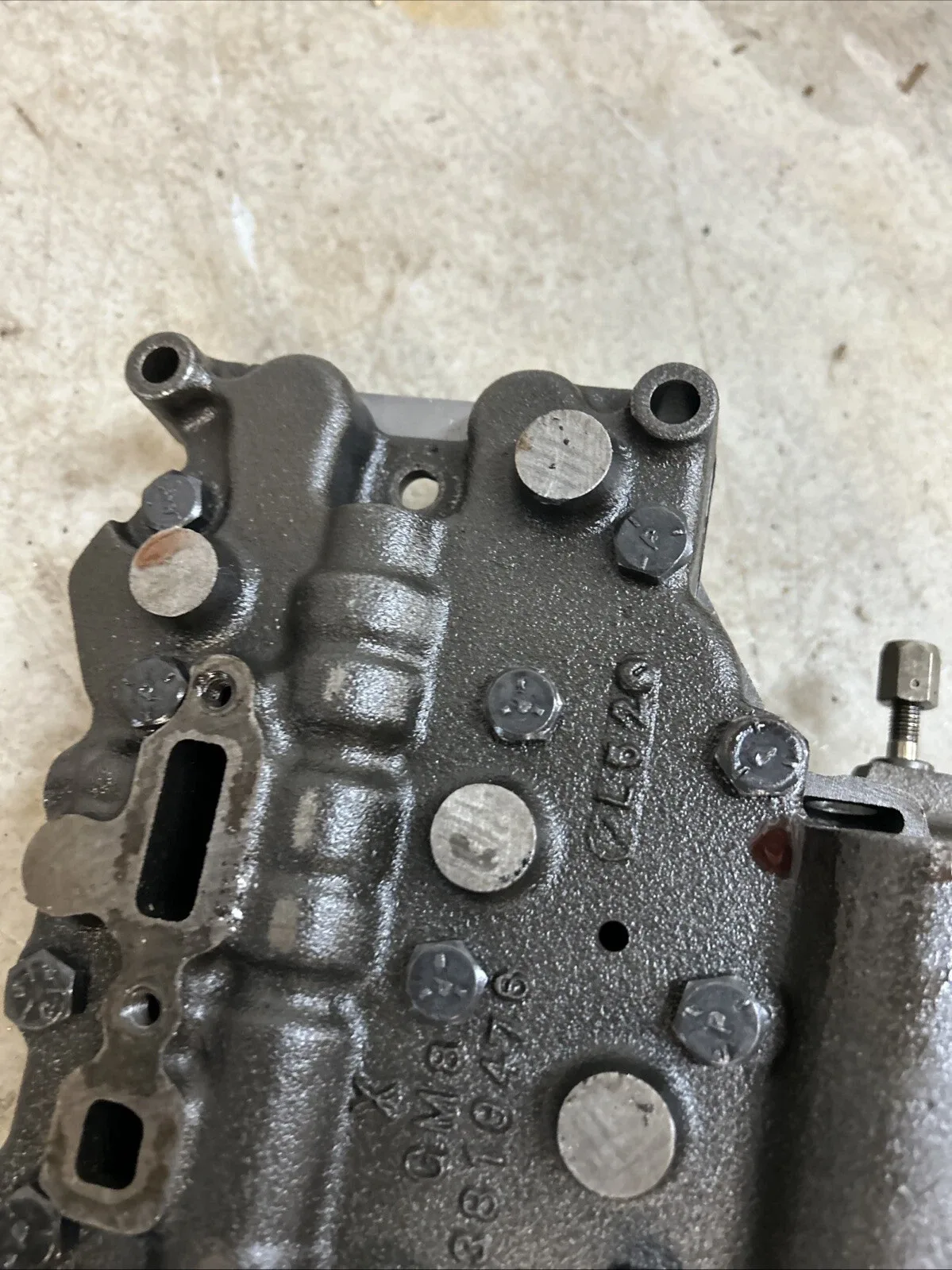 Chevy GM Powerglide Valve Body 3819476 3847715 image 4