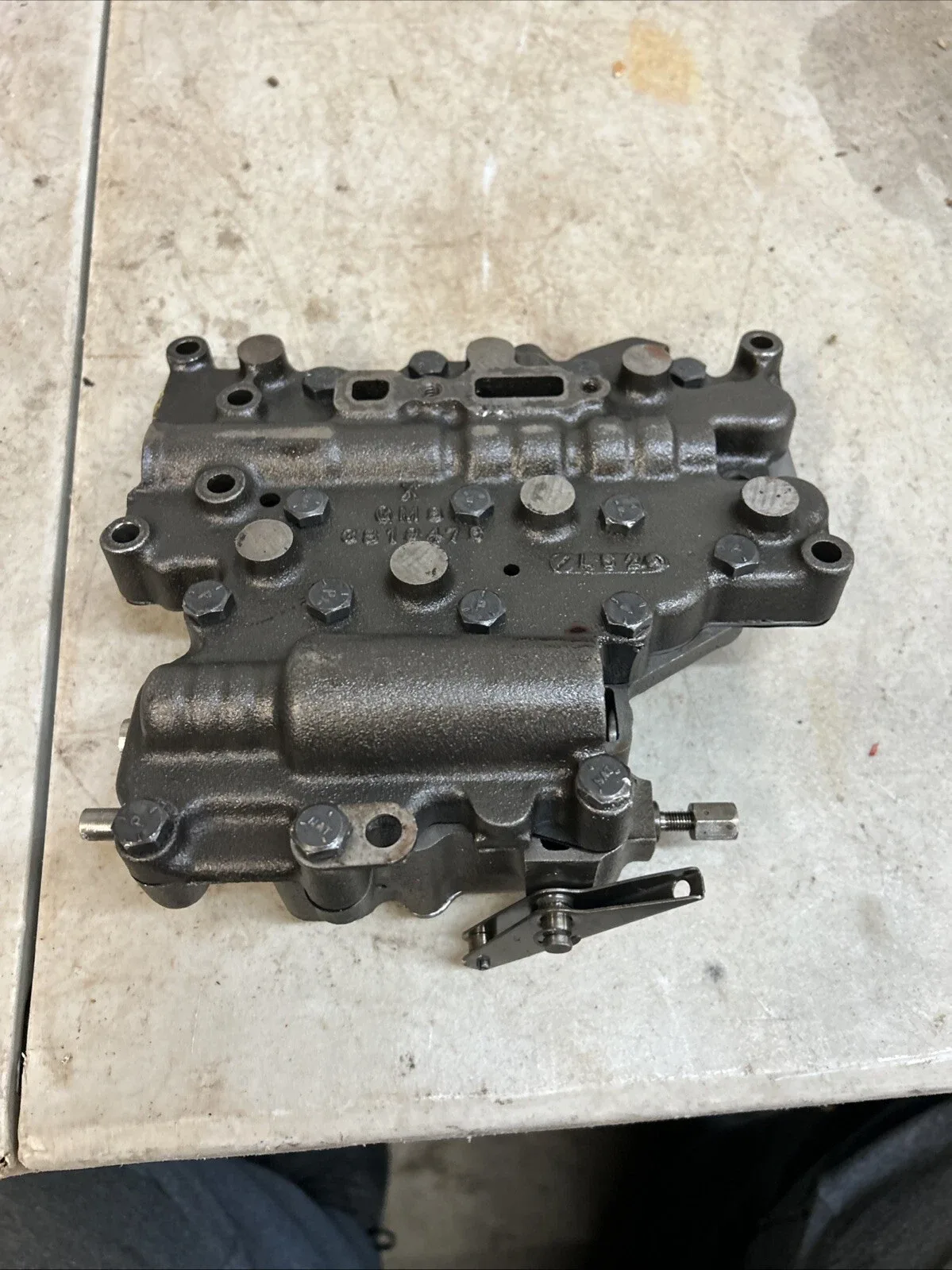 Chevy GM Powerglide Valve Body 3819476 3847715