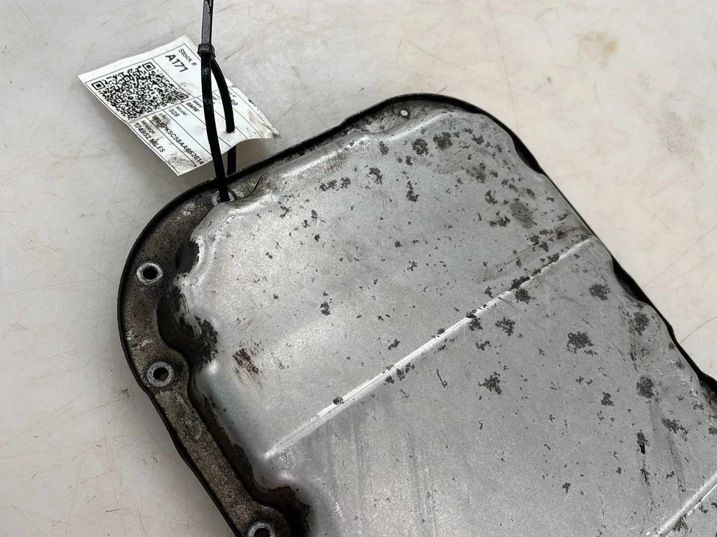 2007-2013 BMW 328i / 328xi / 128i Automatic Transmission Oil Pan OEM 24117581605 image 4