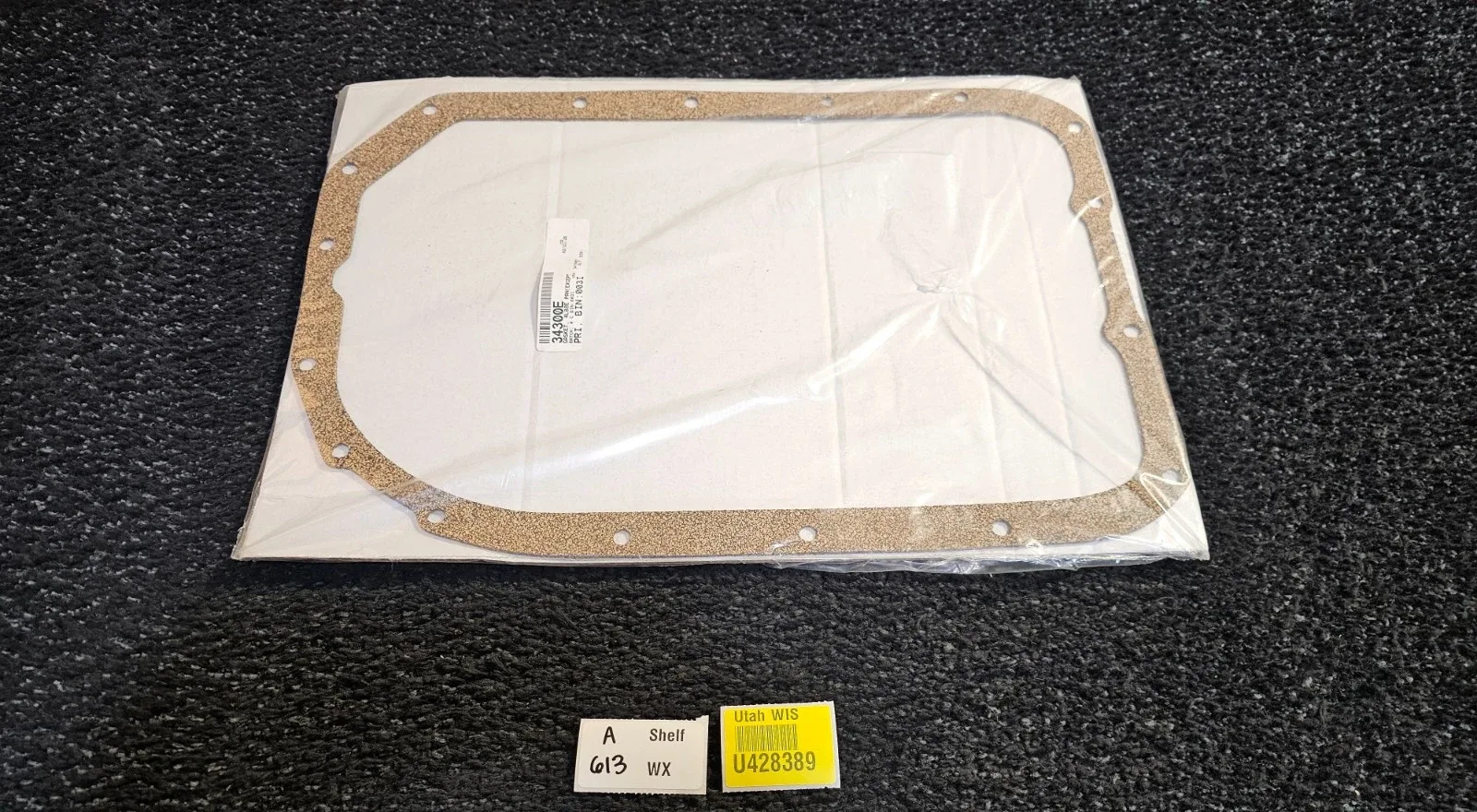 4L80E Cork-Style Transmission Oil Pan Gasket MPN 34300E image 4