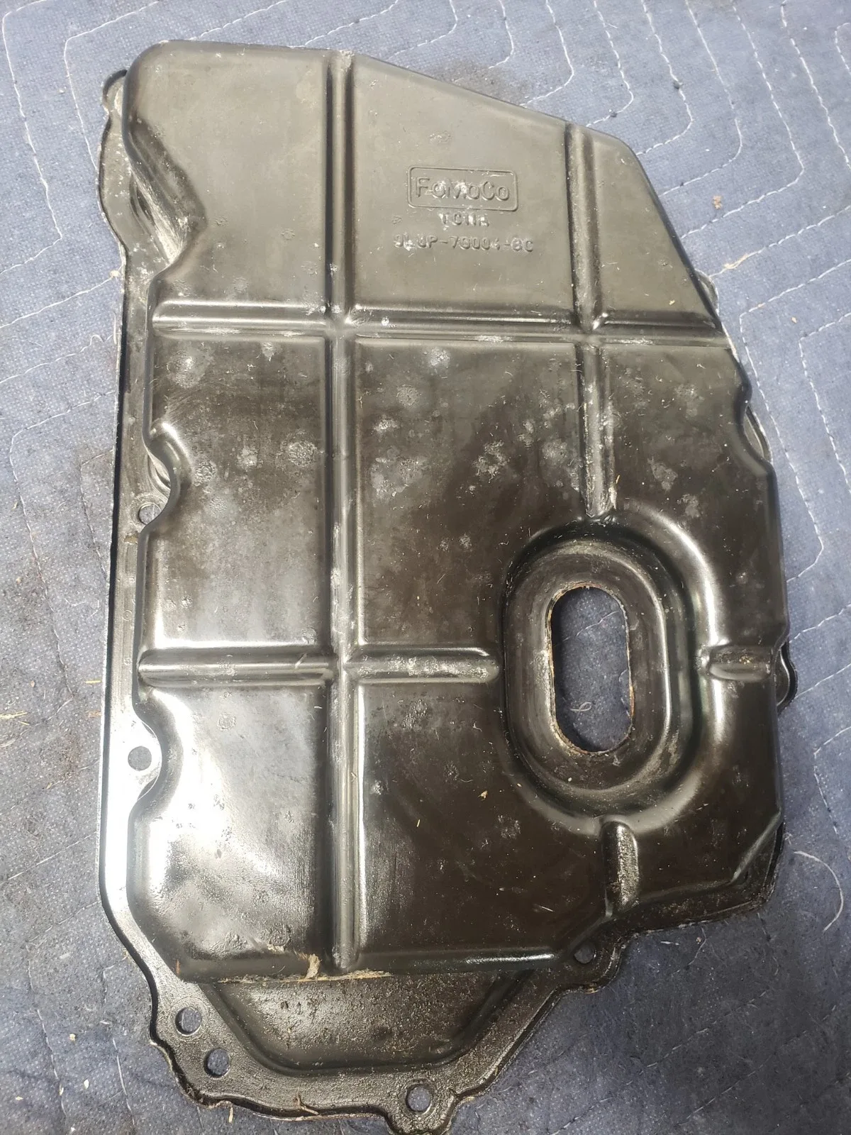 2011 Ford Escape Automatic Transmission Oil Pan Assembly - OEM Used