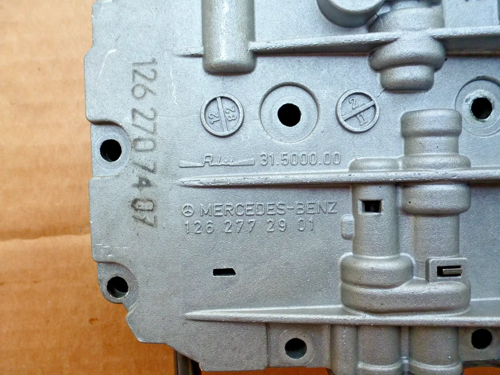 1983 Mercedes 300SD Valve Body (Transmission) image 3