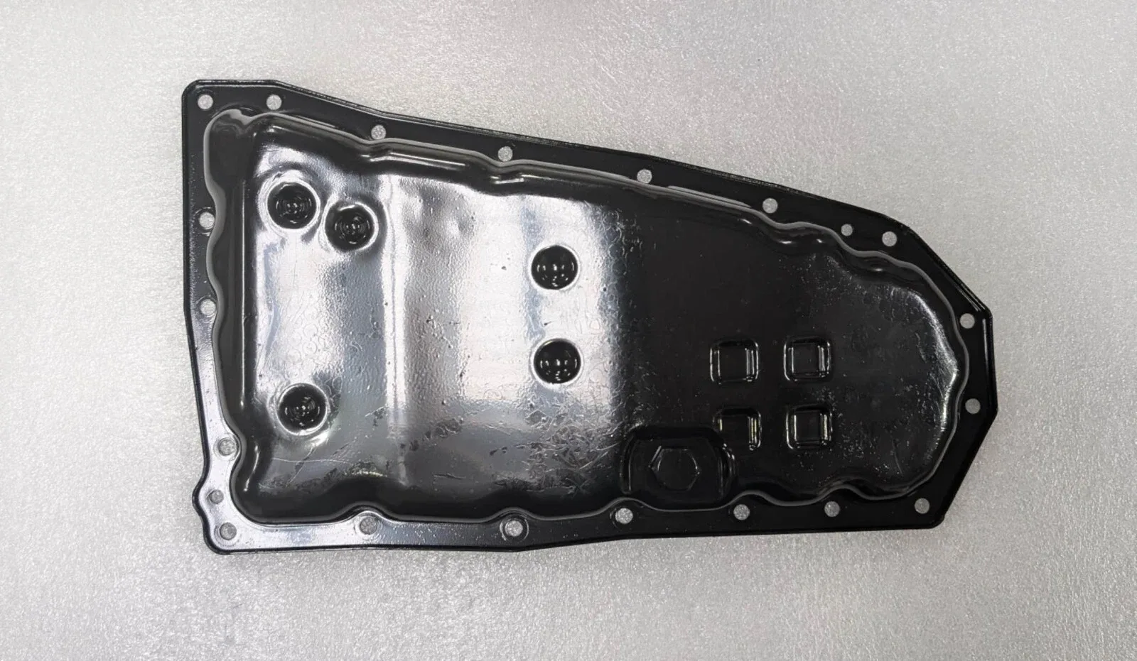 RE0F10D JF016E CVT Oil Pan (21 Hole) Nissan Rogue Sentra 2.0L 2.5L 31390-3VX0A image 2