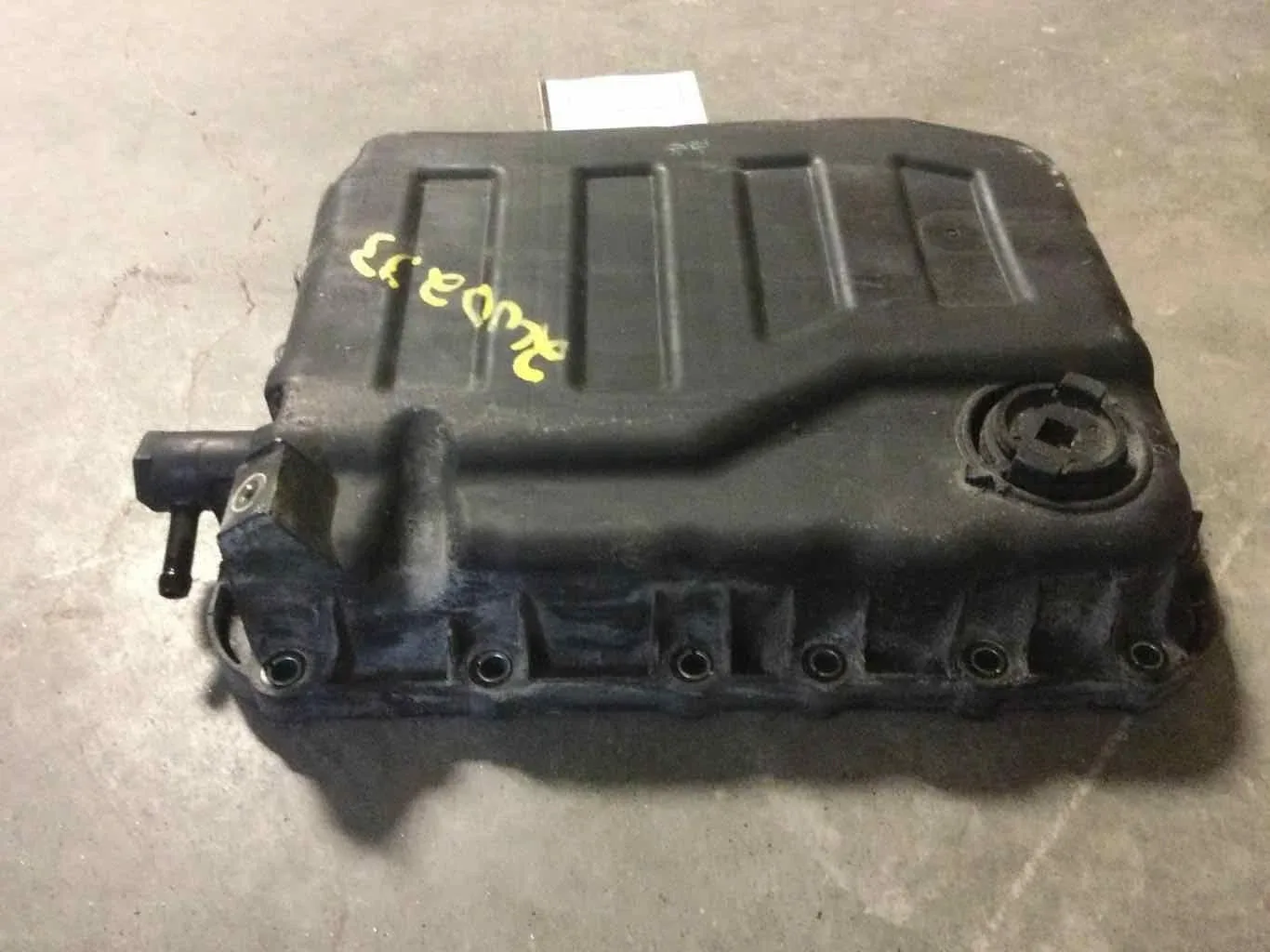 2012 Hyundai Sonata 6 Speed AT 2.4L Transmission Side Oil Pan (plastic) image 4