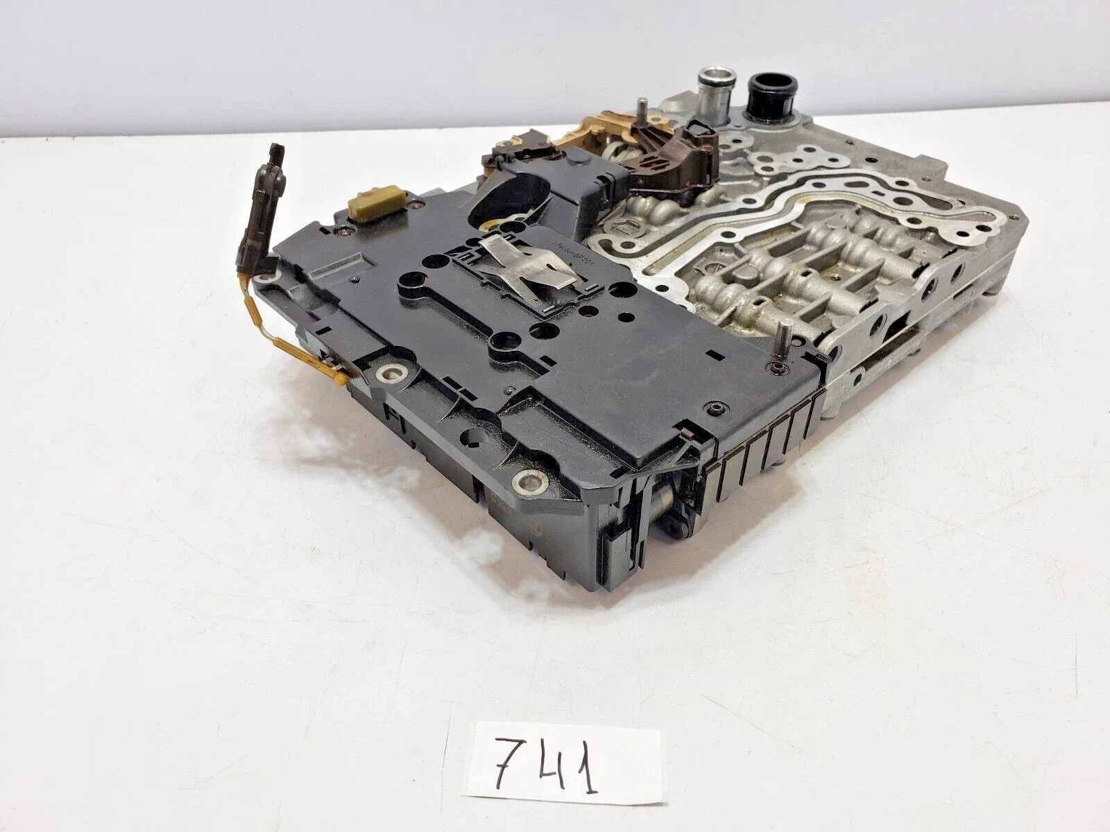 2014-2016 Audi S5 Automatic Transmission Valve Body Mechatronic — 1087128455