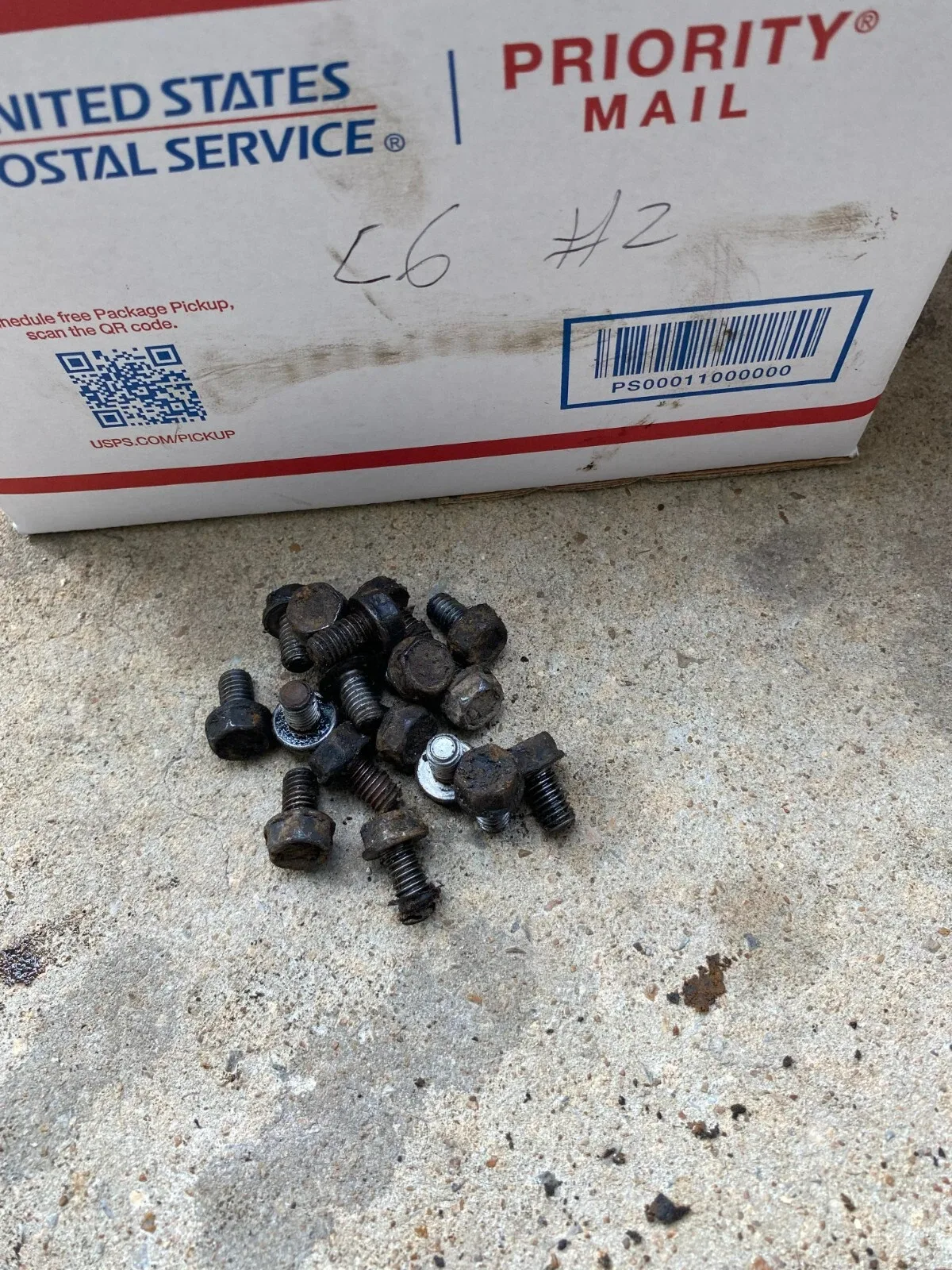 Ford C6 Automatic Transmission Oil Pan Bolt Set D5UP-7006-BA (Used)