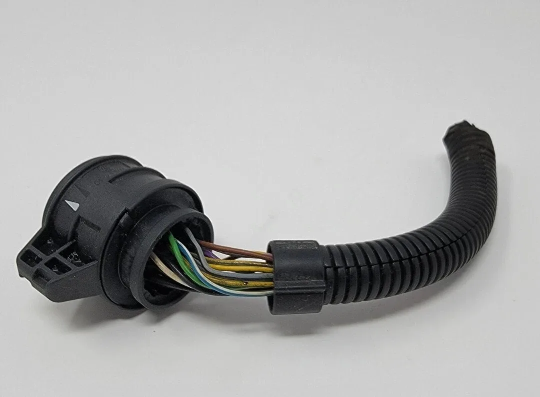 2002-2005 VW Jetta GTI Valve Body Wiring Plug Pigtail 1J0 927 320 image 2