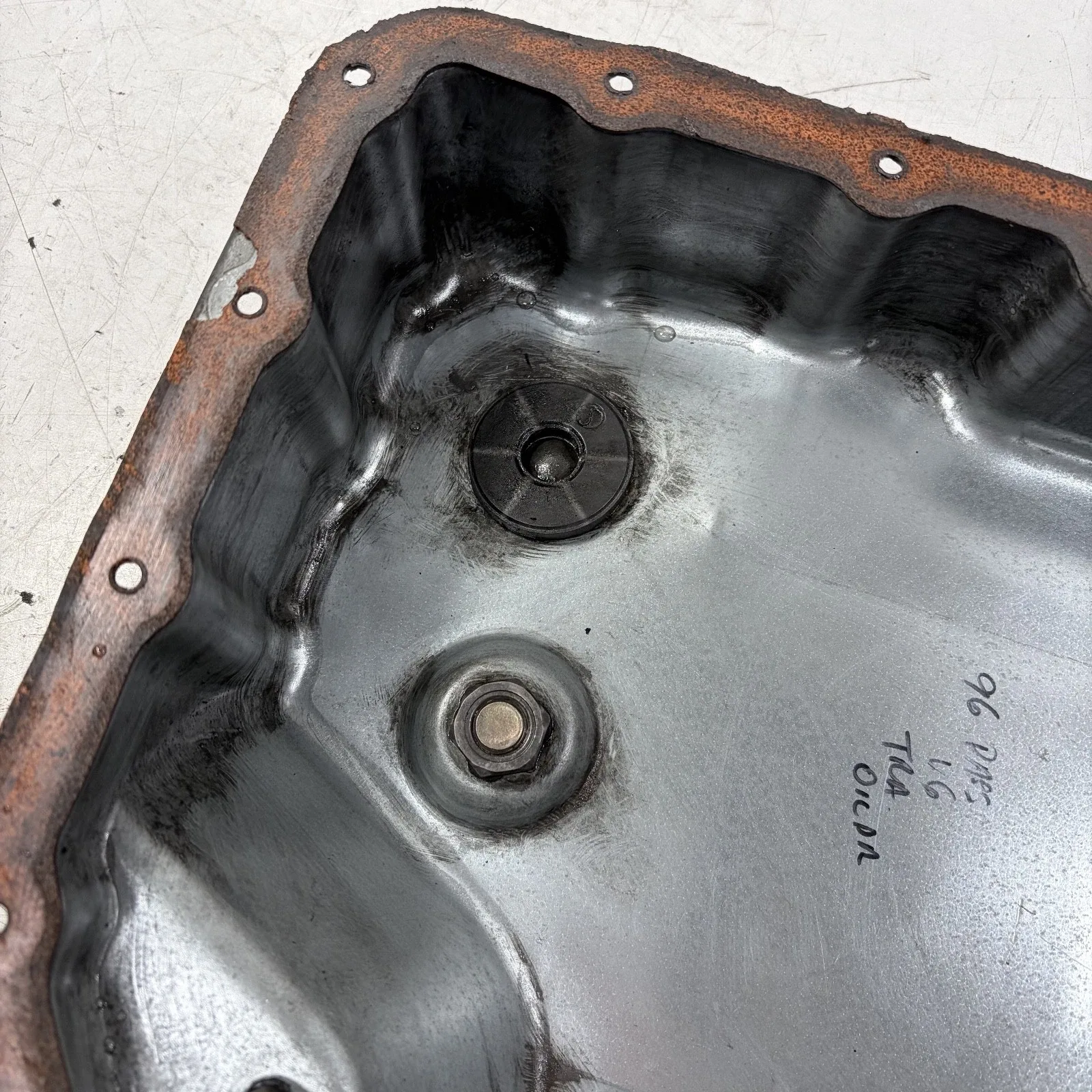 1996 Honda Passport V6 Automatic Transmission Oil Pan 8-96016-554-0 image 2