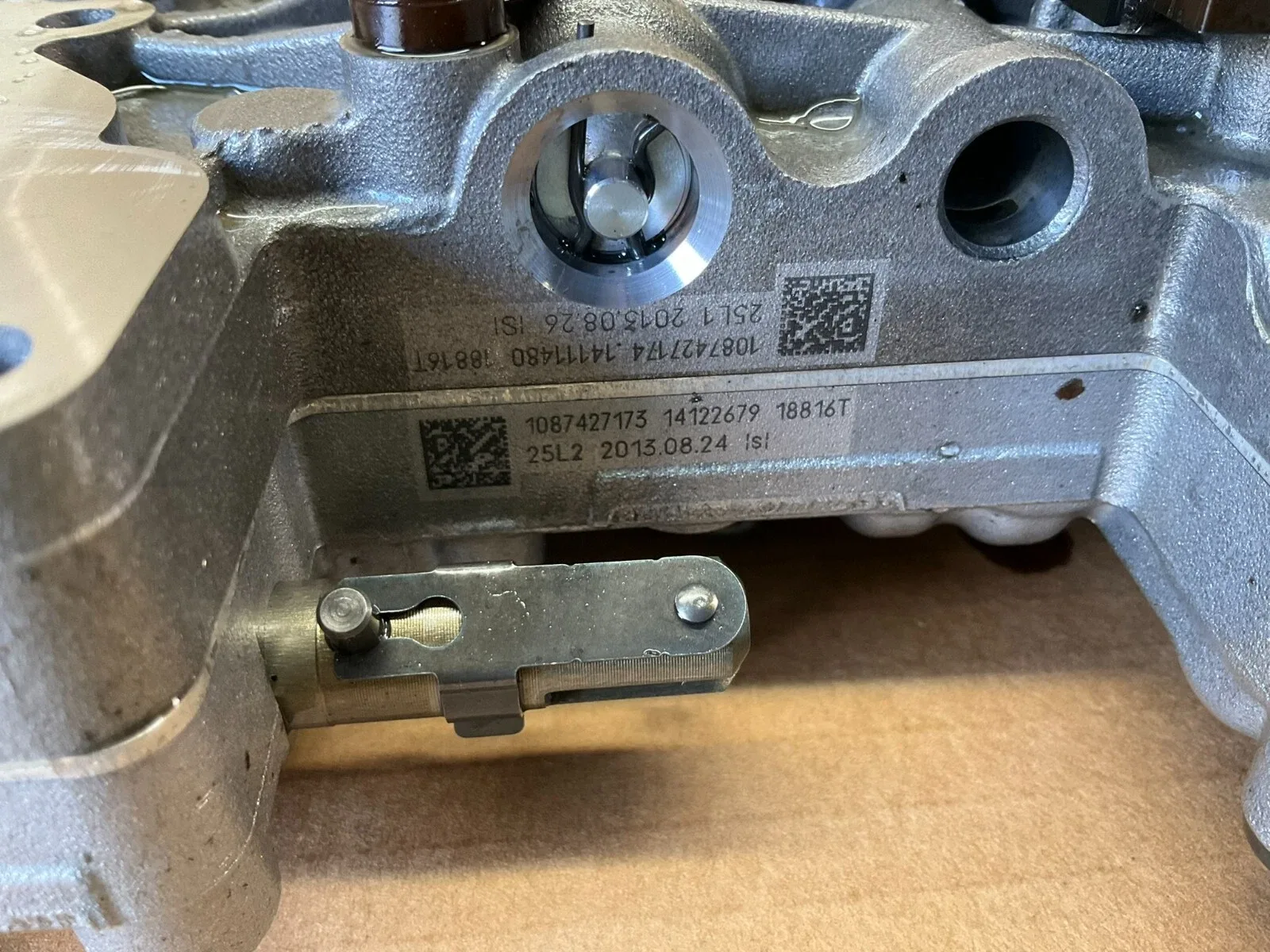 2014-2016 BMW F30 328i xDrive Sedan Valve Body (8-Speed) MPN 19730089838 image 4