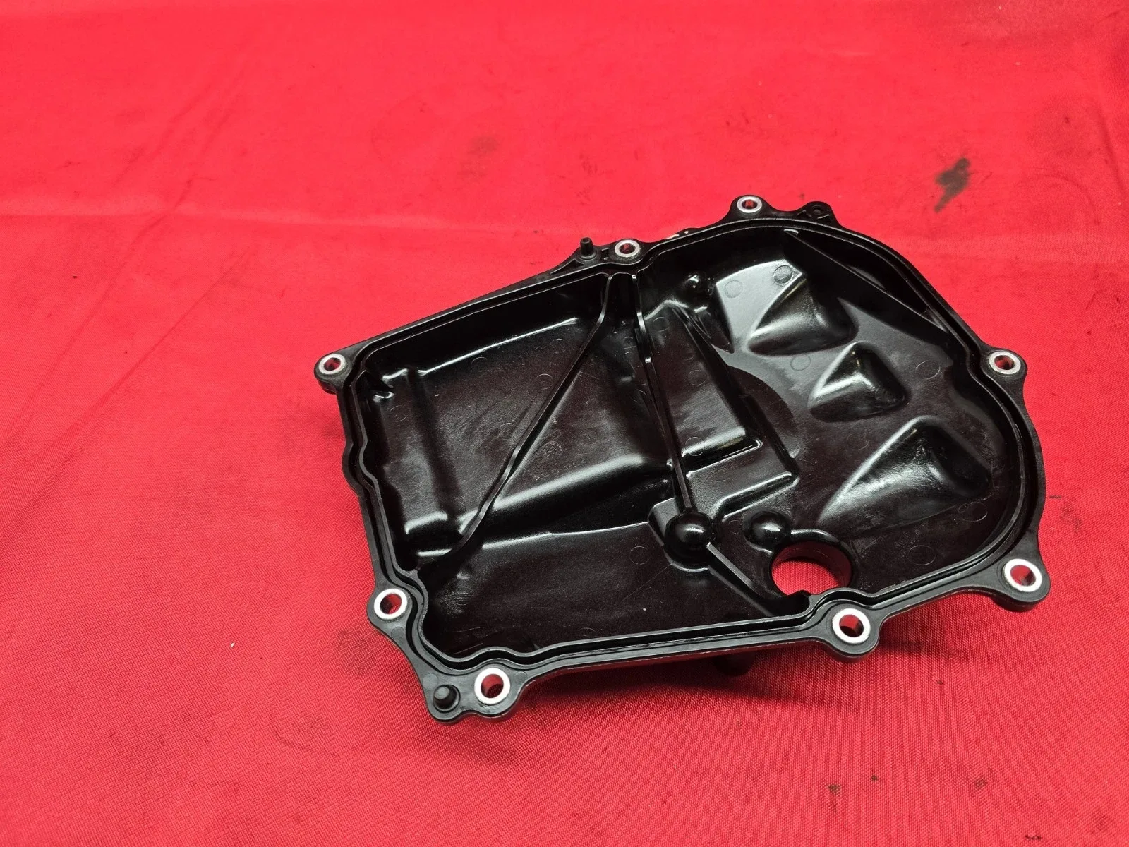 Subaru Impreza / Crosstrek Transmission Valve Body Upper Oil Cover Pan image 3