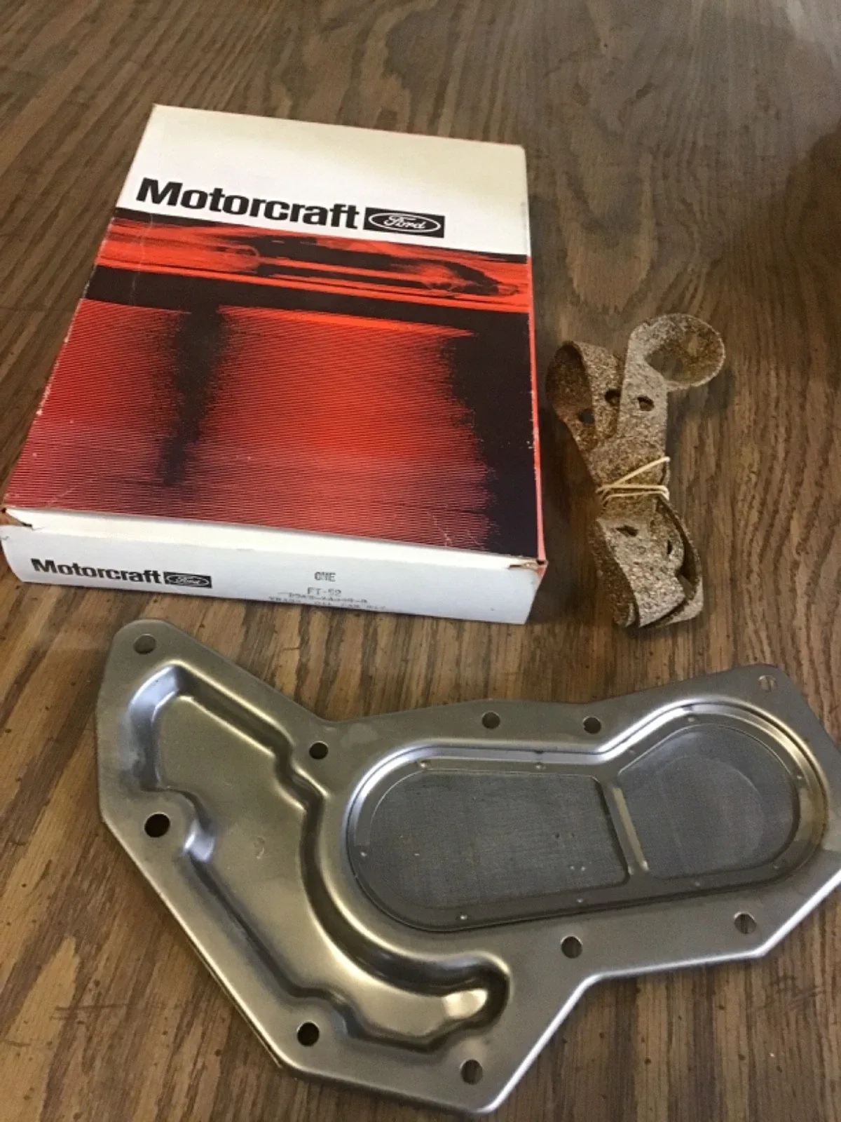 Ford Transmission Oil Pan Kit D5AZ-7A098-B FT-52 (1989-2003)