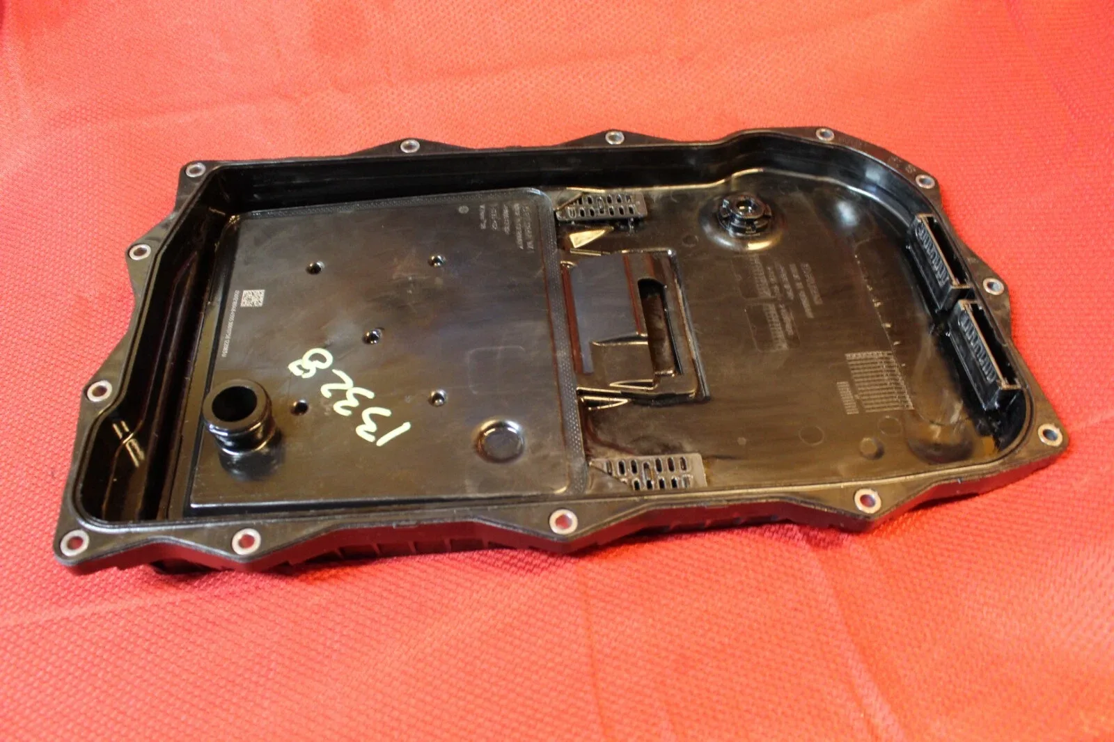 2012-2018 BMW Transmission Oil Pan - Fits 228, 328, 428, 528, X1, X3, X4, Z4 image 4