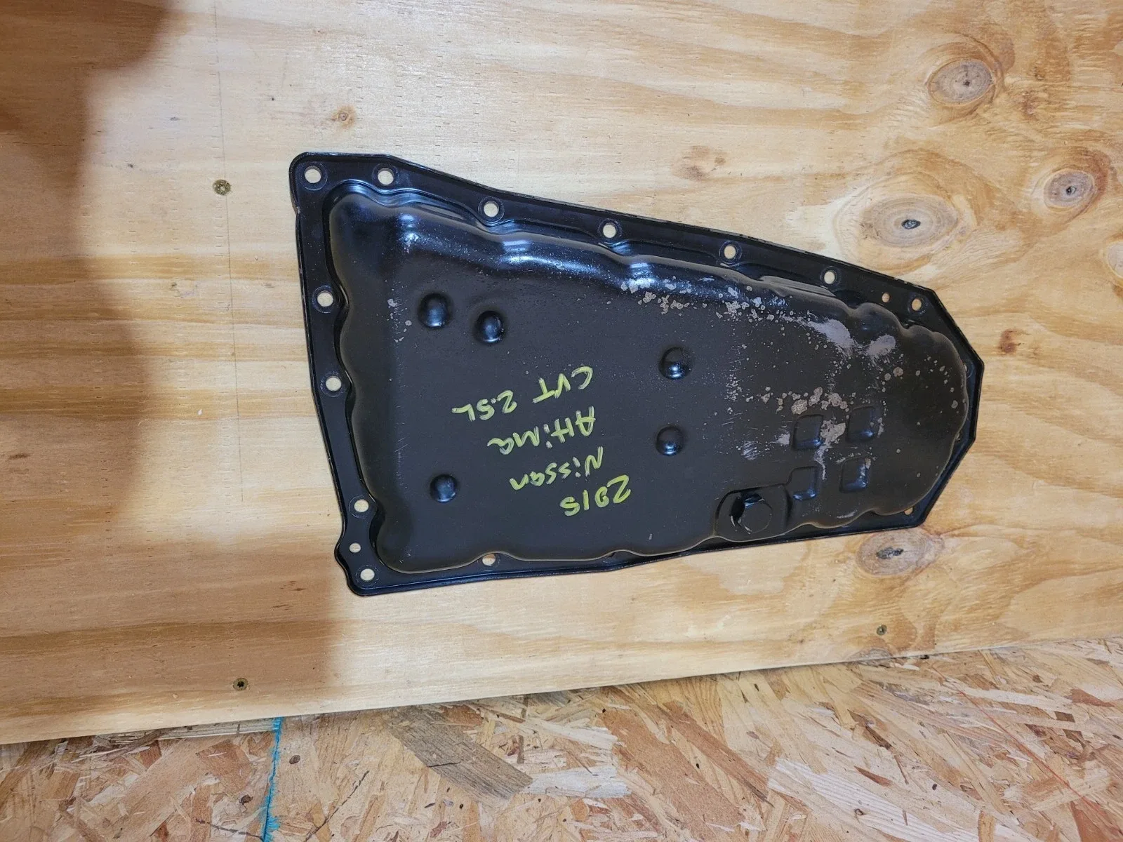 JF016E RE0F10D OIL PAN with BOLTS MAGNETS w/ DRAIN PLUG  Nissan Altima 2.5L image 2