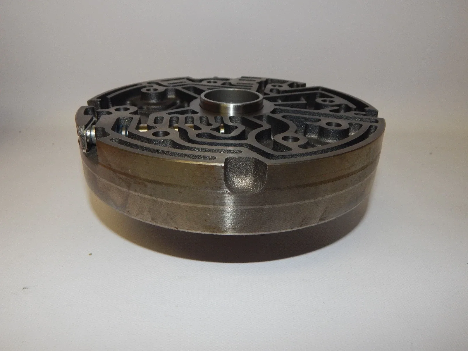 New OEM 1993-1994 Isuzu Honda Automatic Transmission Oil Pan Center Support Assm image 4