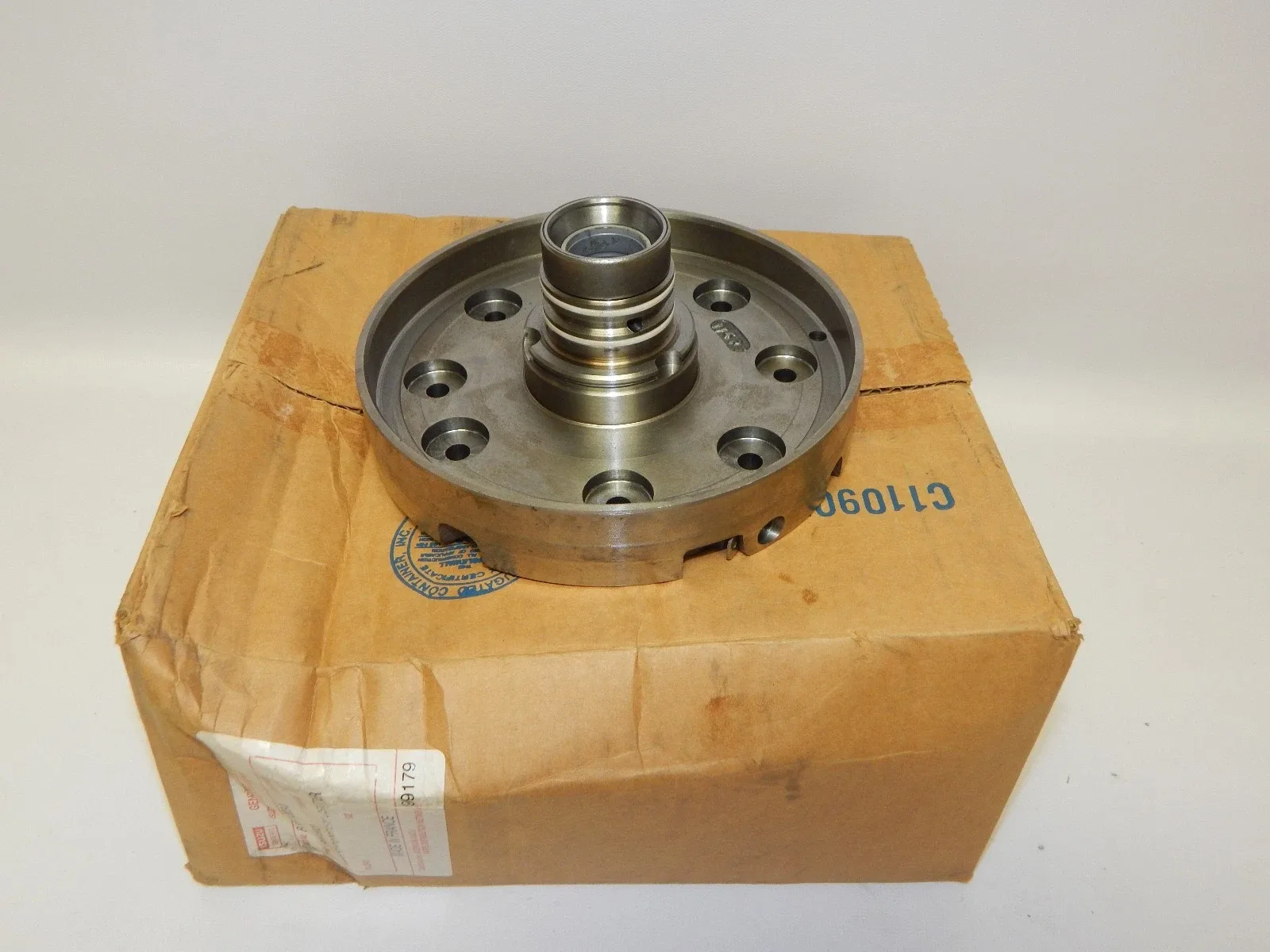 New OEM 1993-1994 Isuzu Honda Automatic Transmission Oil Pan Center Support Assm