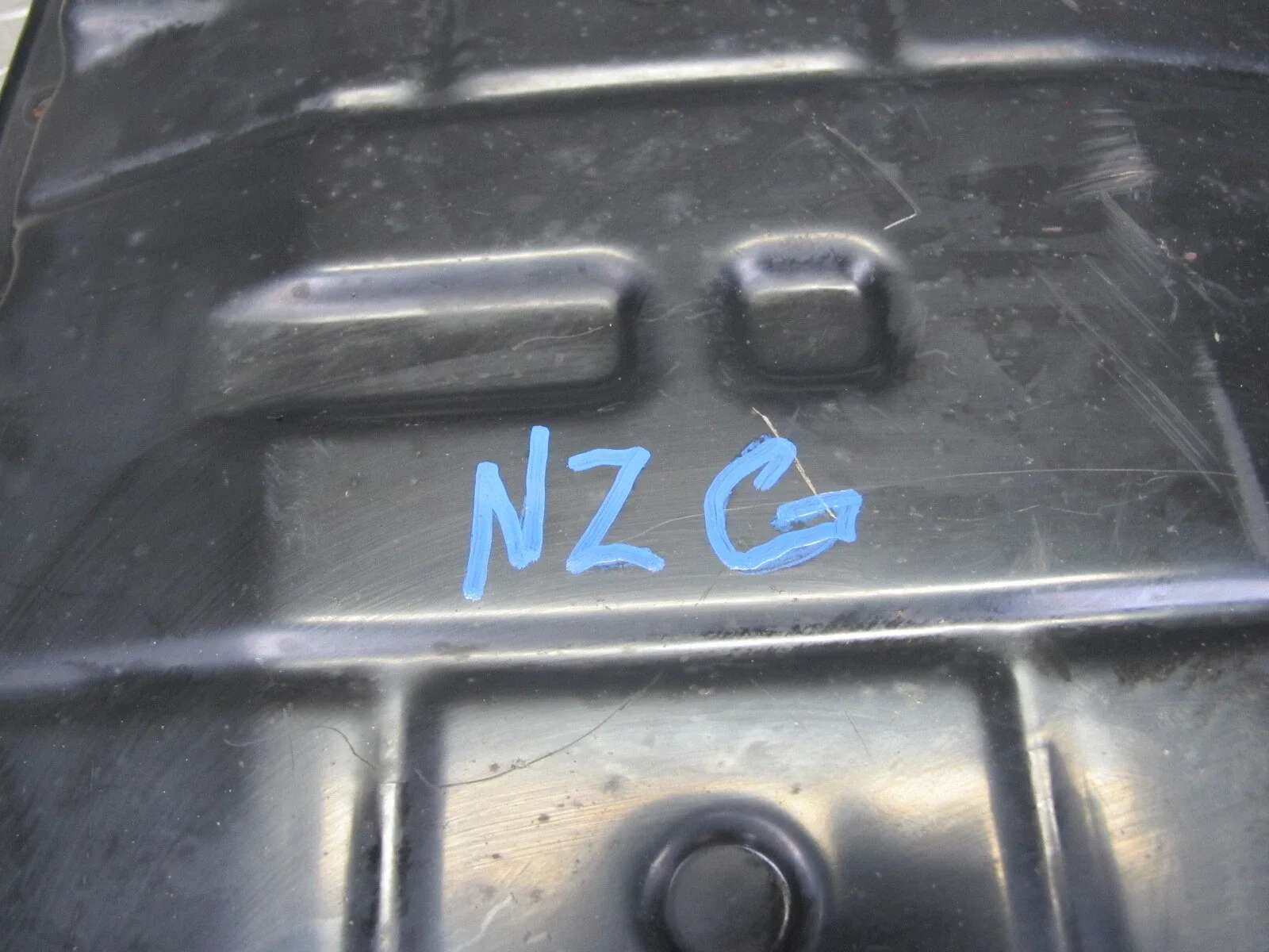 2007-2009 Nissan 350Z Z33 RE5R05A Automatic Transmission Oil Pan OEM image 2
