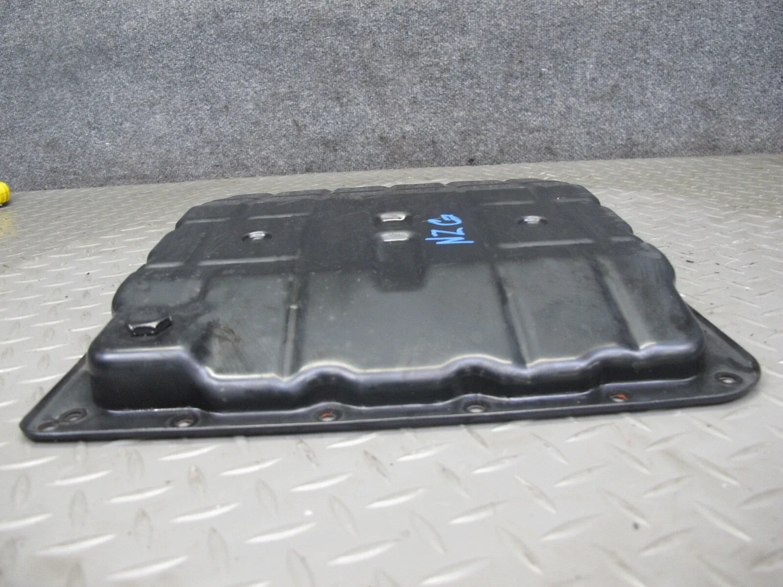 2007-2009 Nissan 350Z Z33 RE5R05A Automatic Transmission Oil Pan OEM image 4