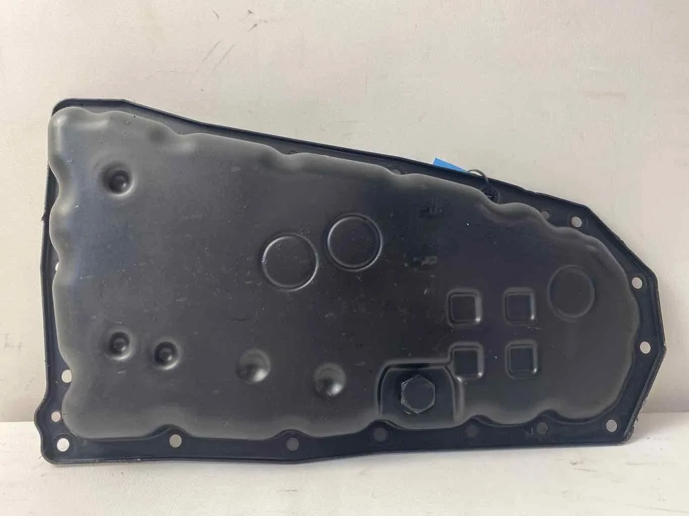 2015-2024 Mitsubishi Outlander Sport Transmission Oil Pan image 2