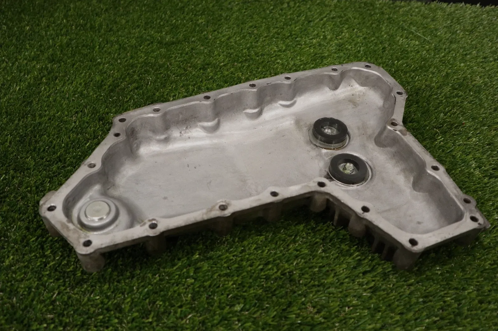 09-14 Nissan Maxima, Altima ,Quest ,Murano 3.5L CVT Transmission Oil Pan image 2