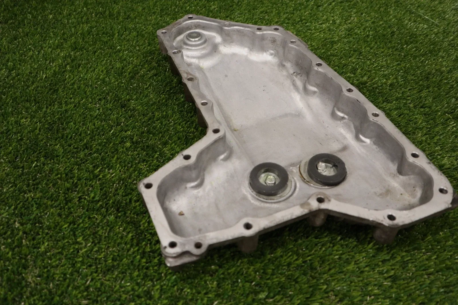 09-14 Nissan Maxima, Altima ,Quest ,Murano 3.5L CVT Transmission Oil Pan image 3