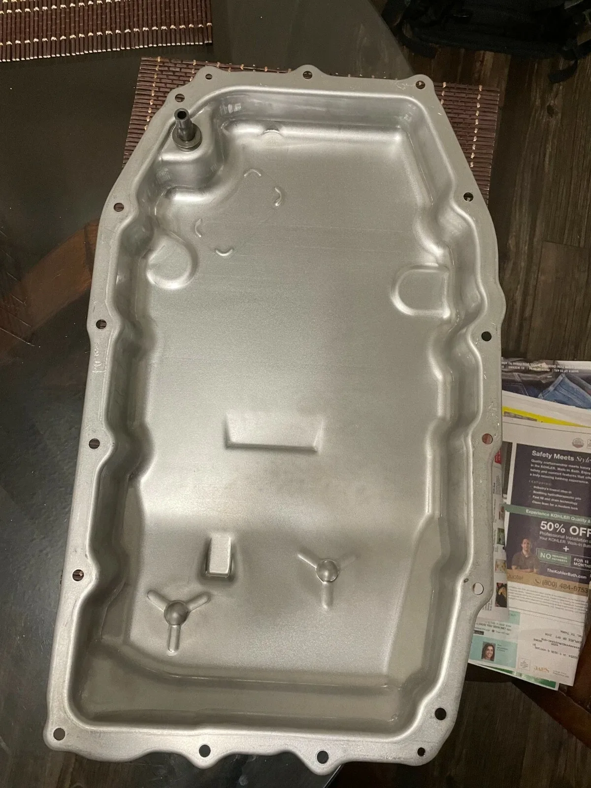 2015-2019 Chevy Colorado Automatic Transmission Oil Pan MPN 24274616 image 4