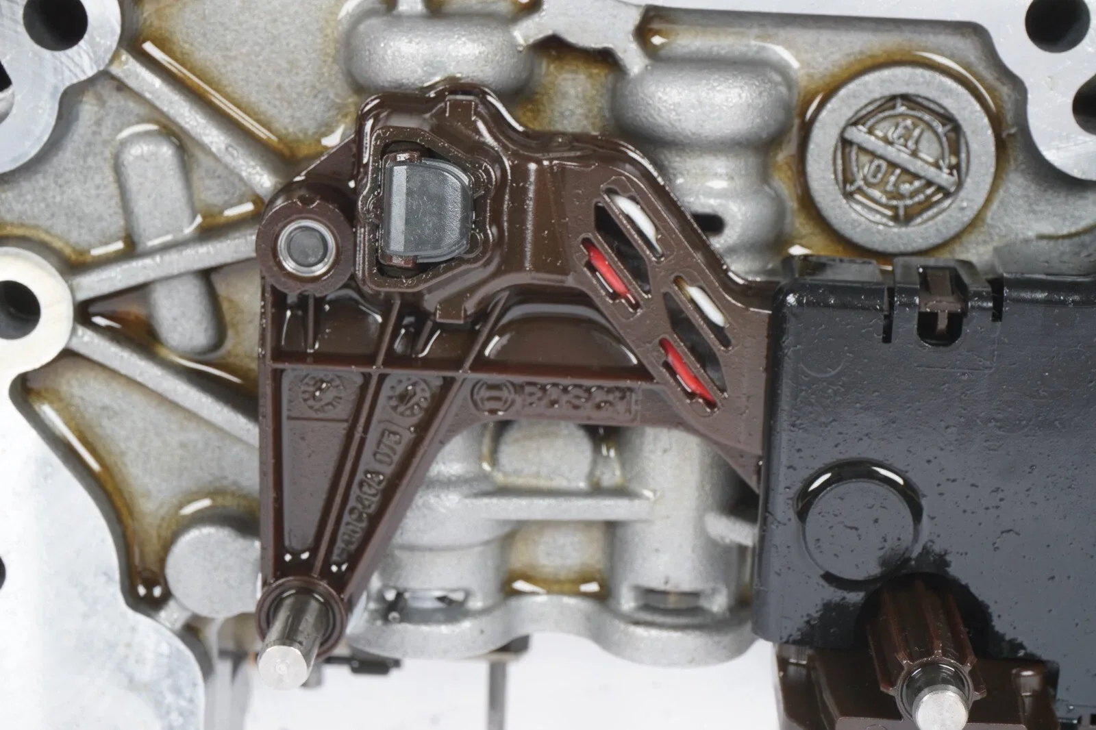 2013-2018 BMW 650i AT Transmission Valve Body Mechatronics 13181265 image 4