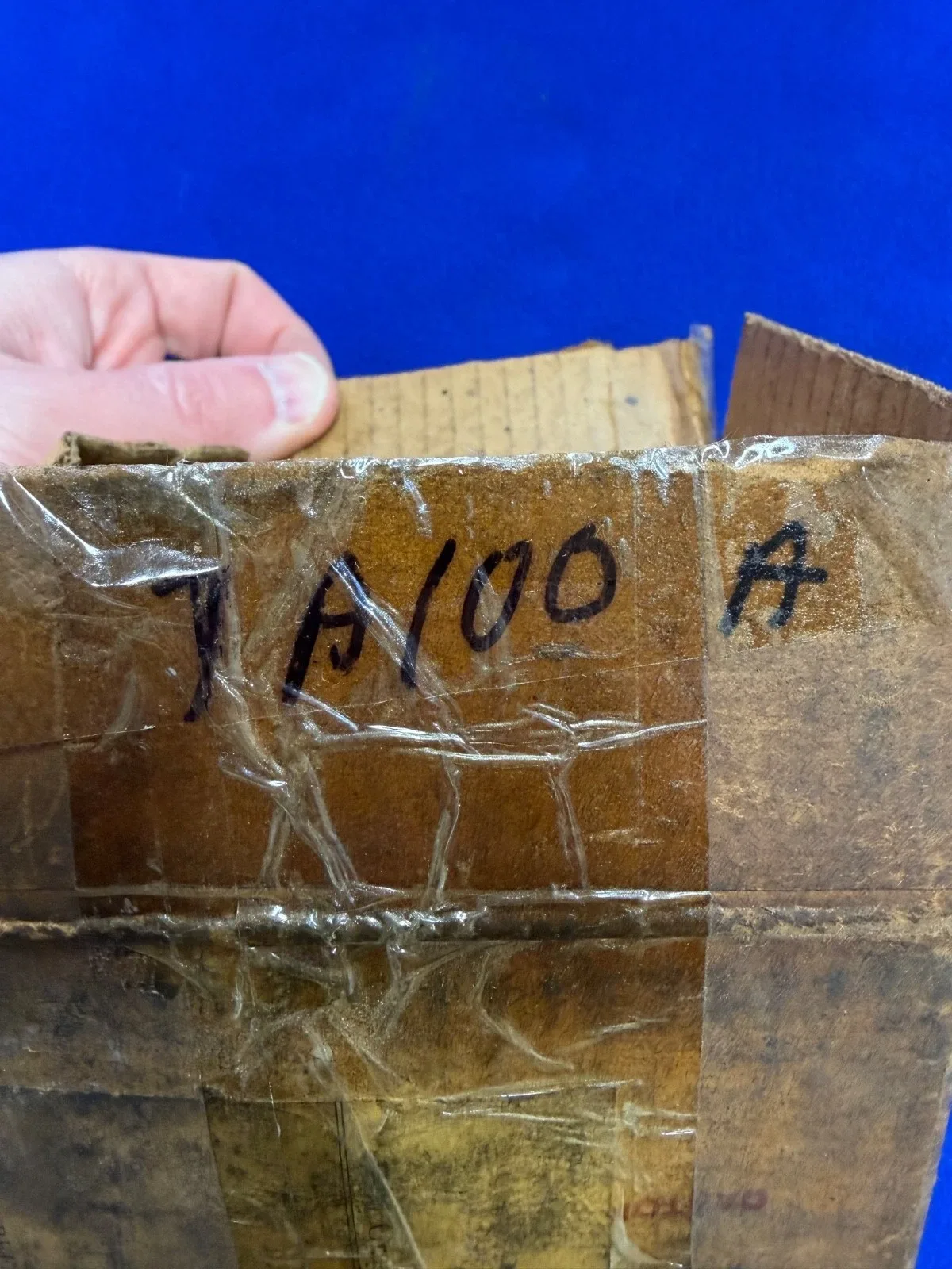 Ford Transmission Valve Body B1AZ-7A100-A (Genuine NOS) image 3