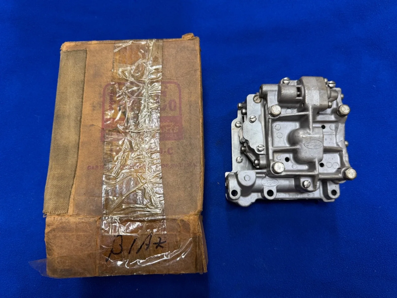 Ford Transmission Valve Body B1AZ-7A100-A (Genuine NOS)