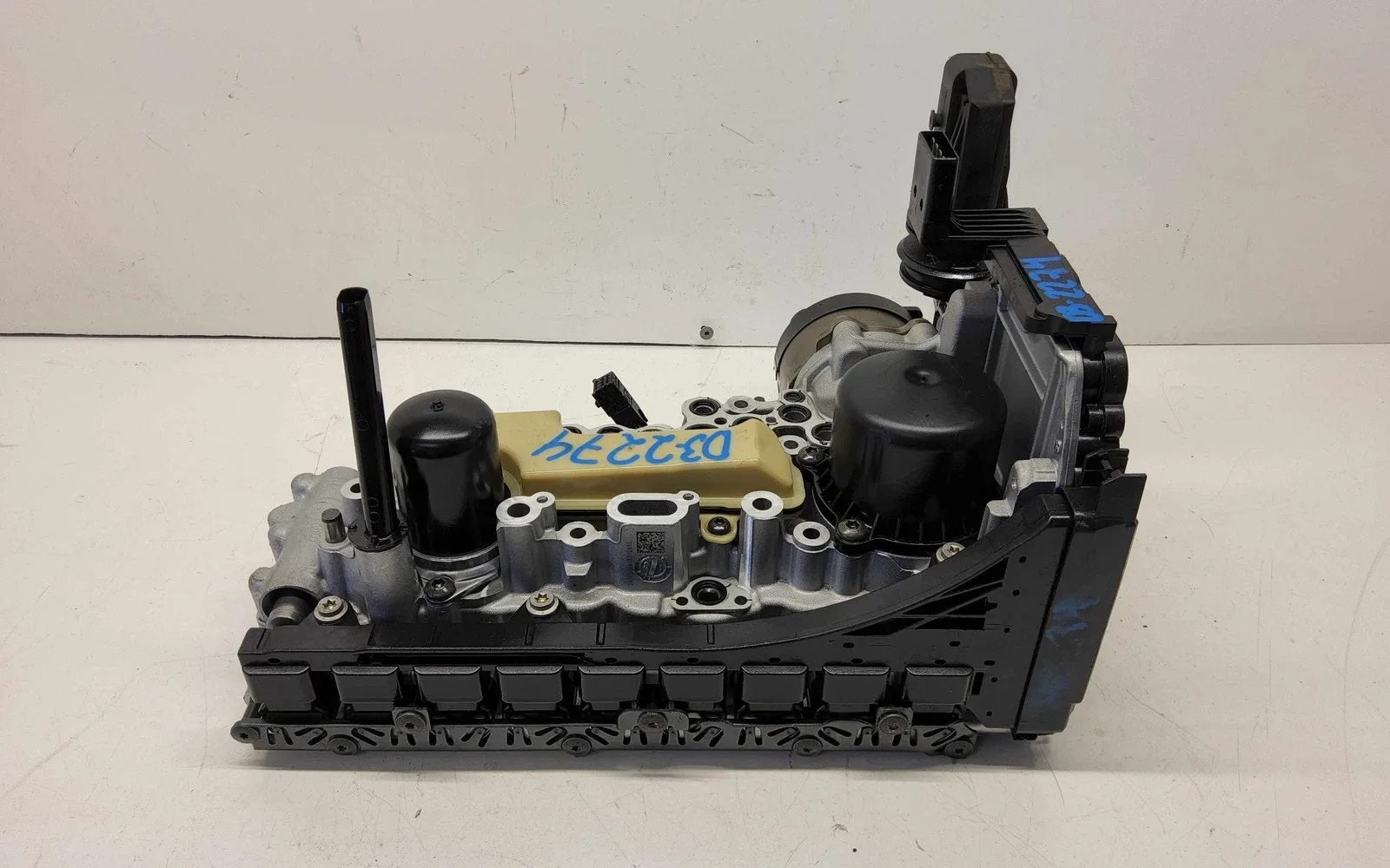 24 Audi A6 Transmission Valve Body 0HK 927 156 B image 4