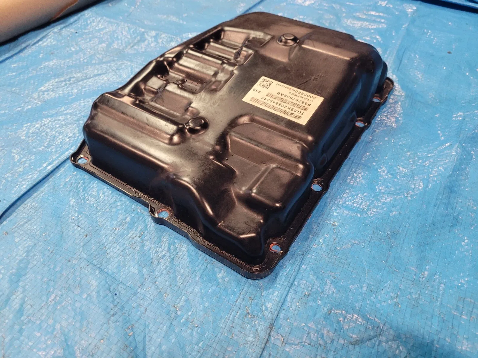 2017-2021 Jeep Compass 2.4L CVT Transmission Oil Pan OEM 68287832AB image 3