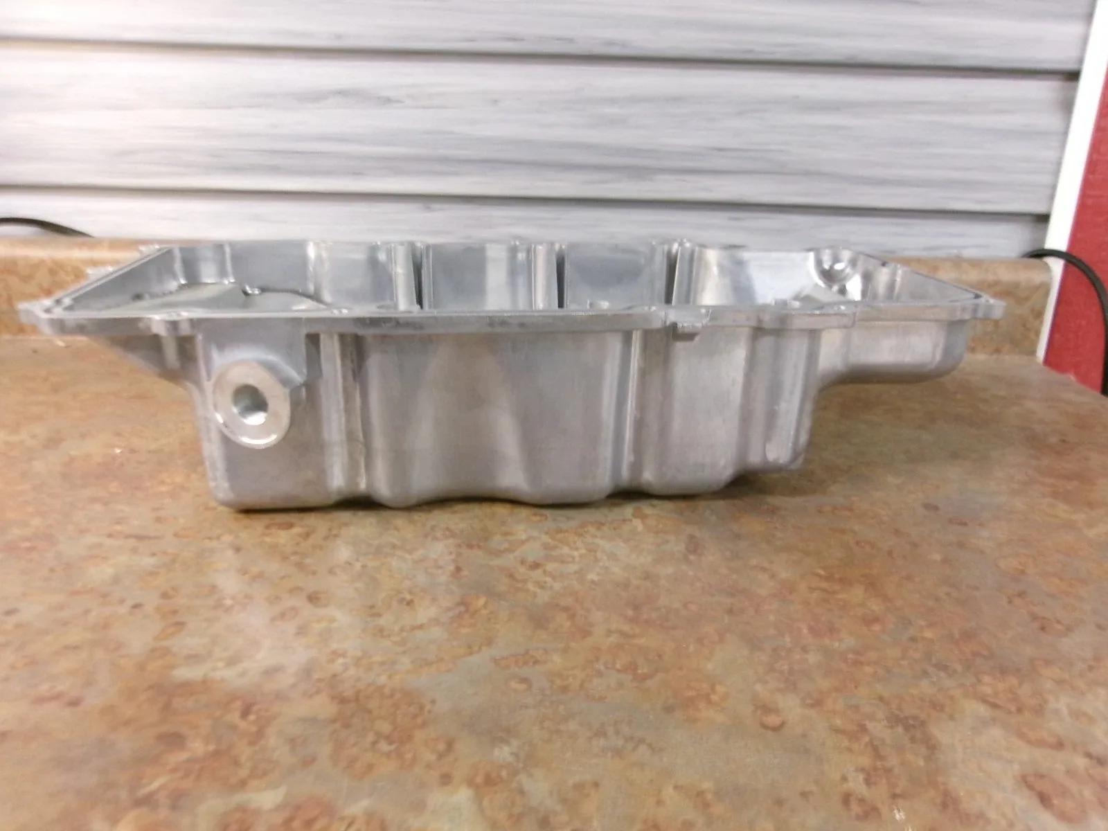 2004-2005 Pontiac Bonneville Aluminum Oil Pan CLX-M0-USA-JC311307-CL360A73 image 3