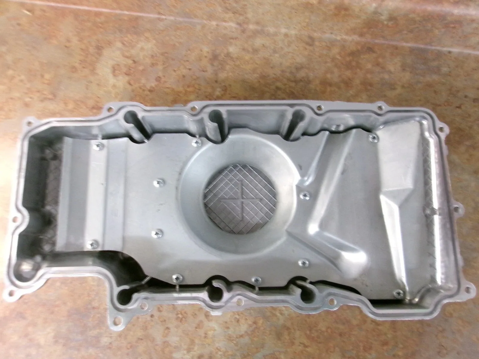 2004-2005 Pontiac Bonneville Aluminum Oil Pan CLX-M0-USA-JC311307-CL360A73