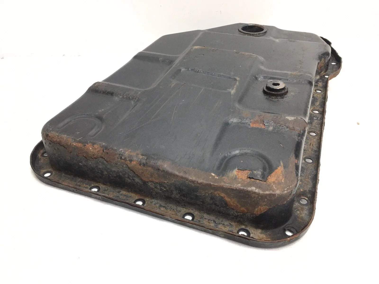 98 99 00 01 02 03 04 05 Volkswagen Passat Automatic Transmission Oil Pan image 4