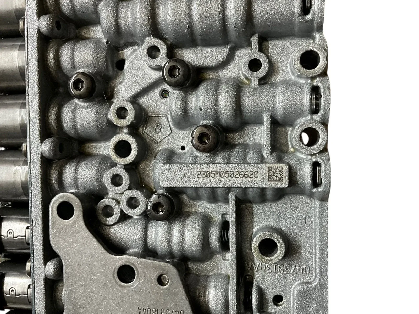 2016 Jeep Cherokee 3.2L AWD Valve Body MPN 04753120AA image 2