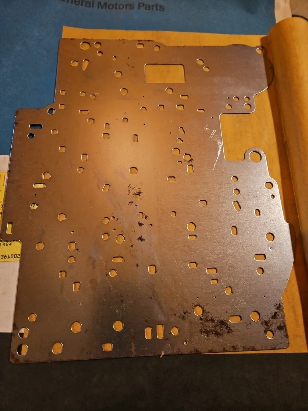 GM 8673139 Automatic Transmission Valve Body Separator Plate image 3