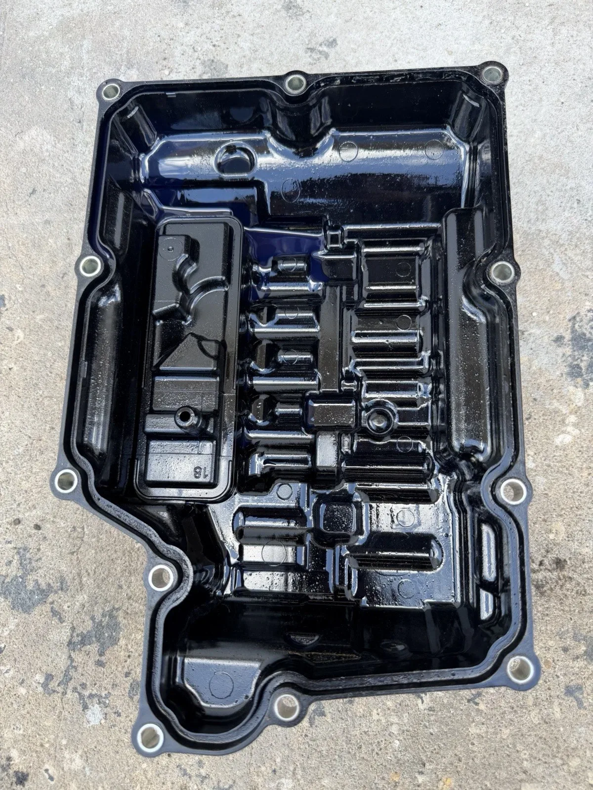 OEM K120 CVT Transmission Cover 35015-12010 For 2019-2021 Lexus Toyota Corolla image 2