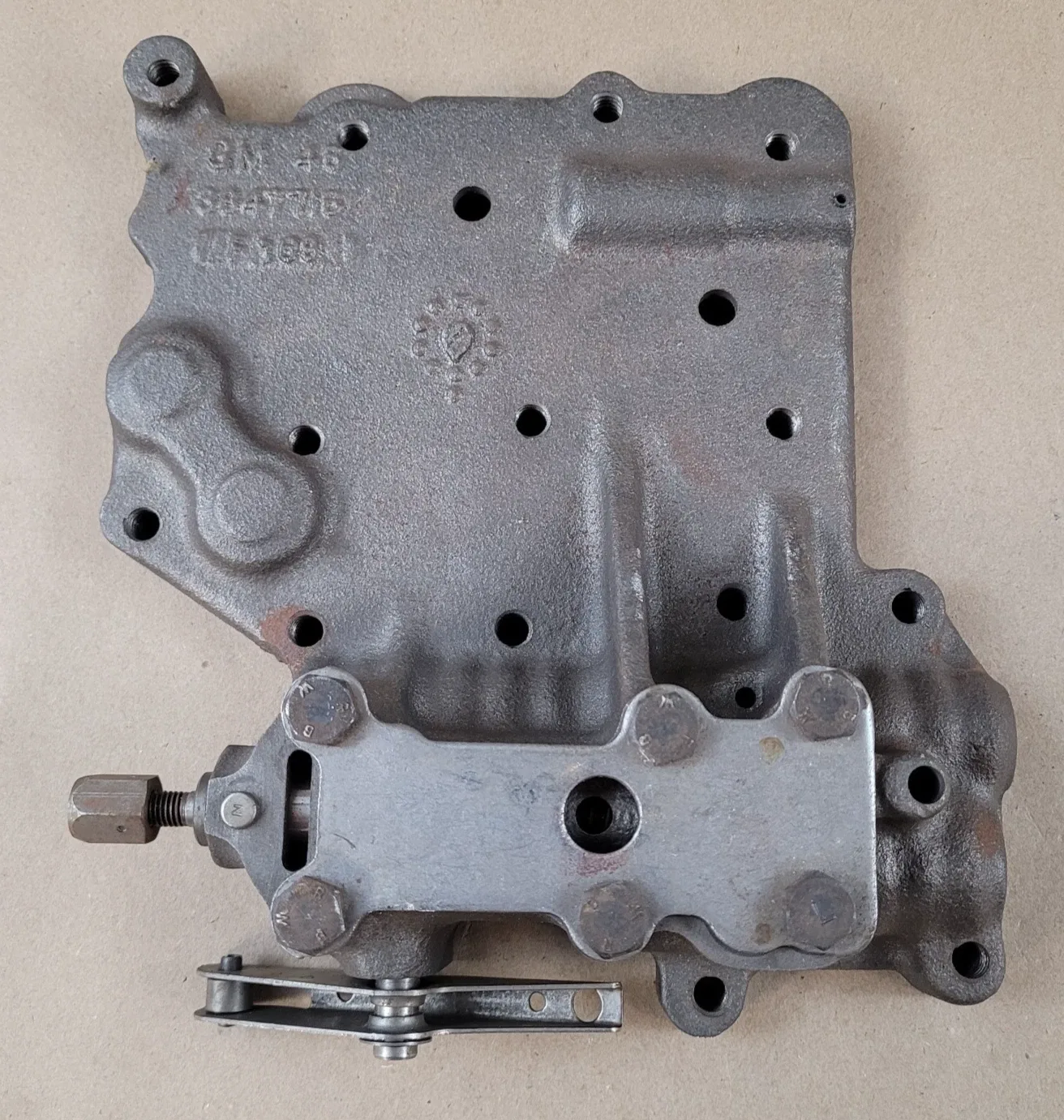 1960s GM Powerglide Valve Body 3847715 - New Old Stock