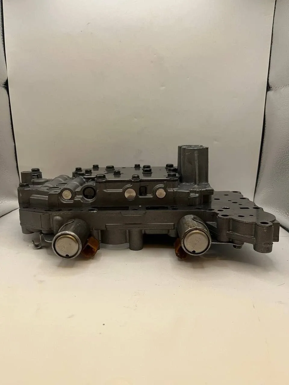 Toyota / Lexus CVT Transmission Valve Body U140 U240 U241 image 3
