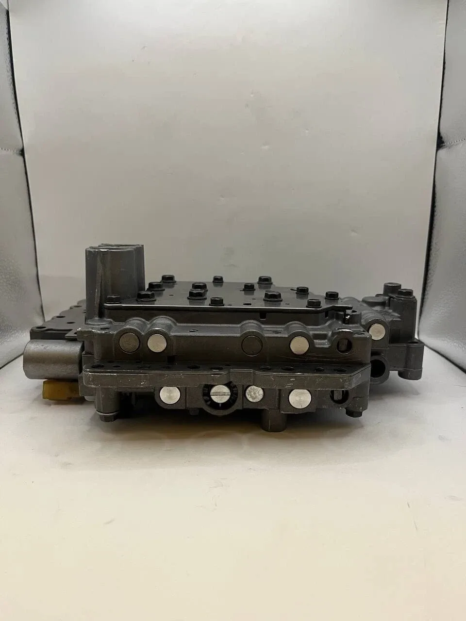 Toyota / Lexus CVT Transmission Valve Body U140 U240 U241 image 4