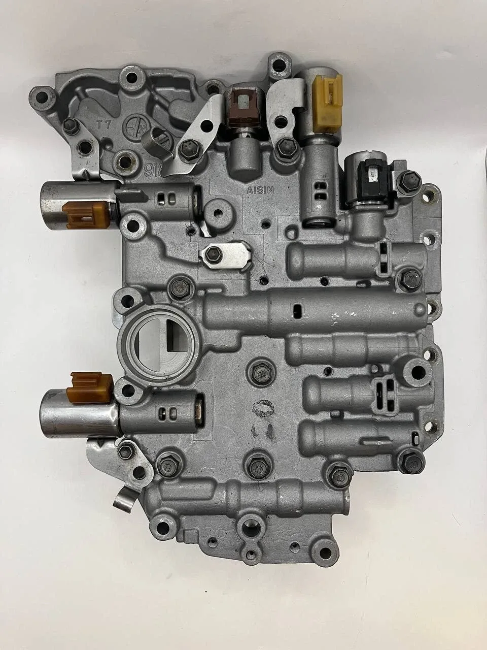 Toyota / Lexus CVT Transmission Valve Body U140 U240 U241